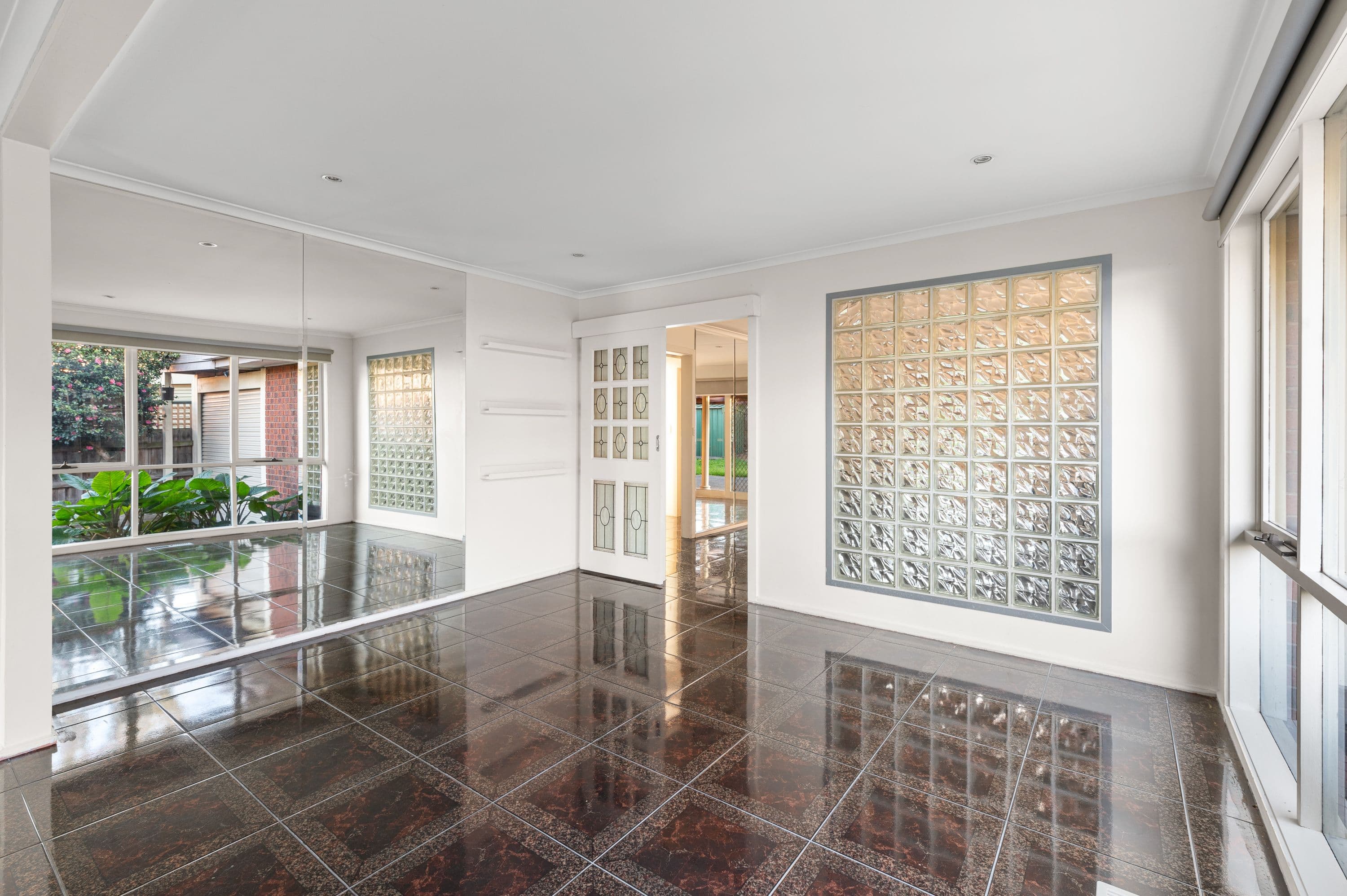 35 Thompson Circuit, Mill Park VIC 3082, Mill Park - Thumbnail 7