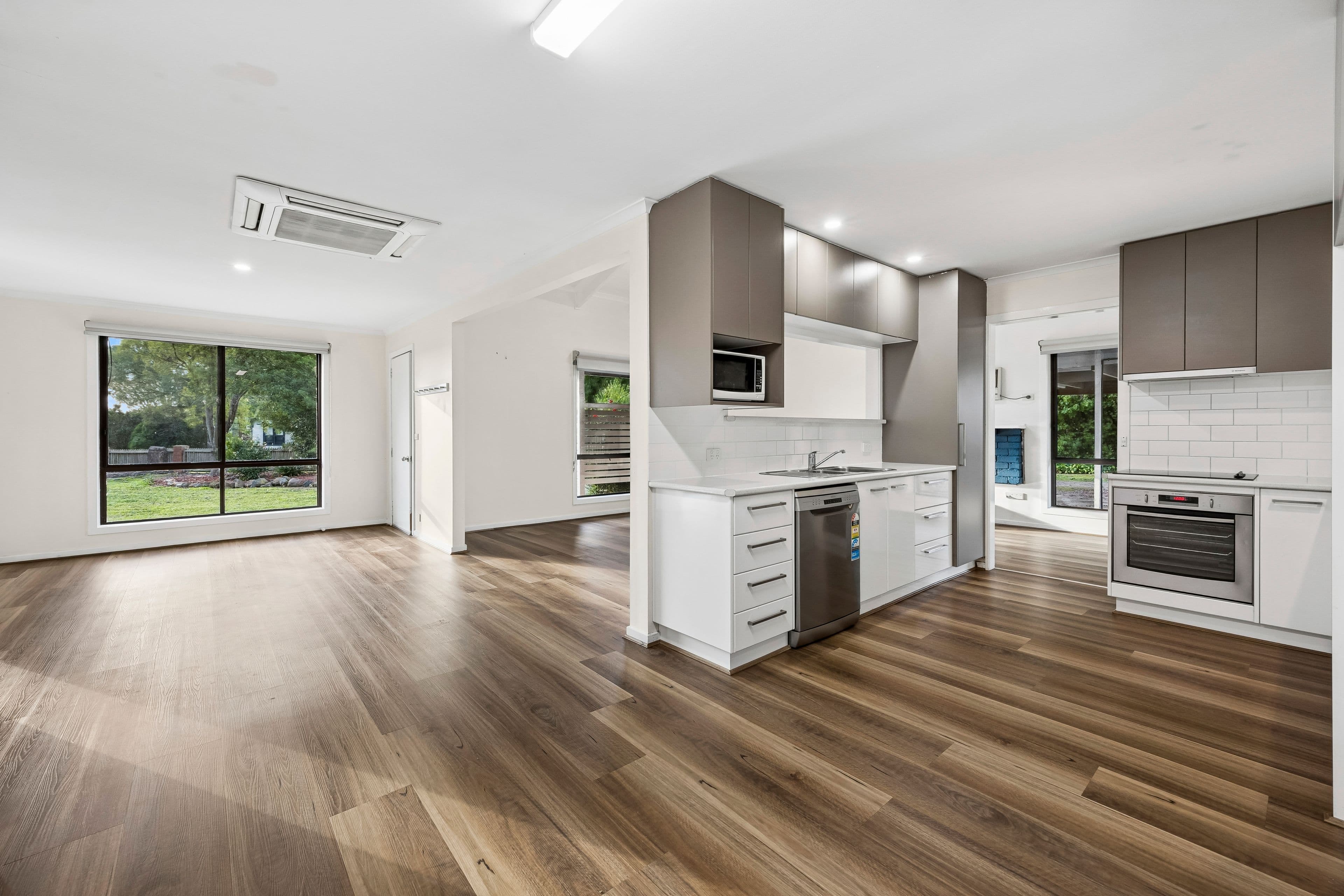 10 Noel Street, Terang VIC 3264, Terang - Thumbnail 3
