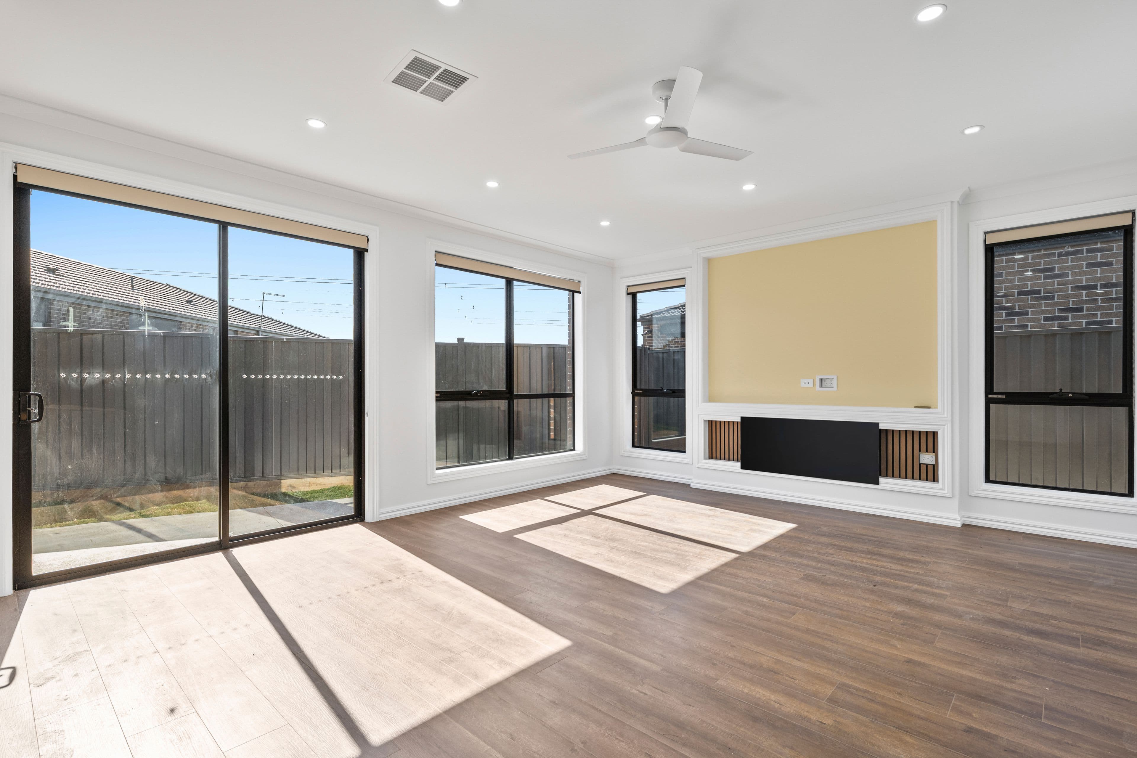 28 Khancoban Crescent, Wollert VIC 3750, Wollert - Thumbnail 4