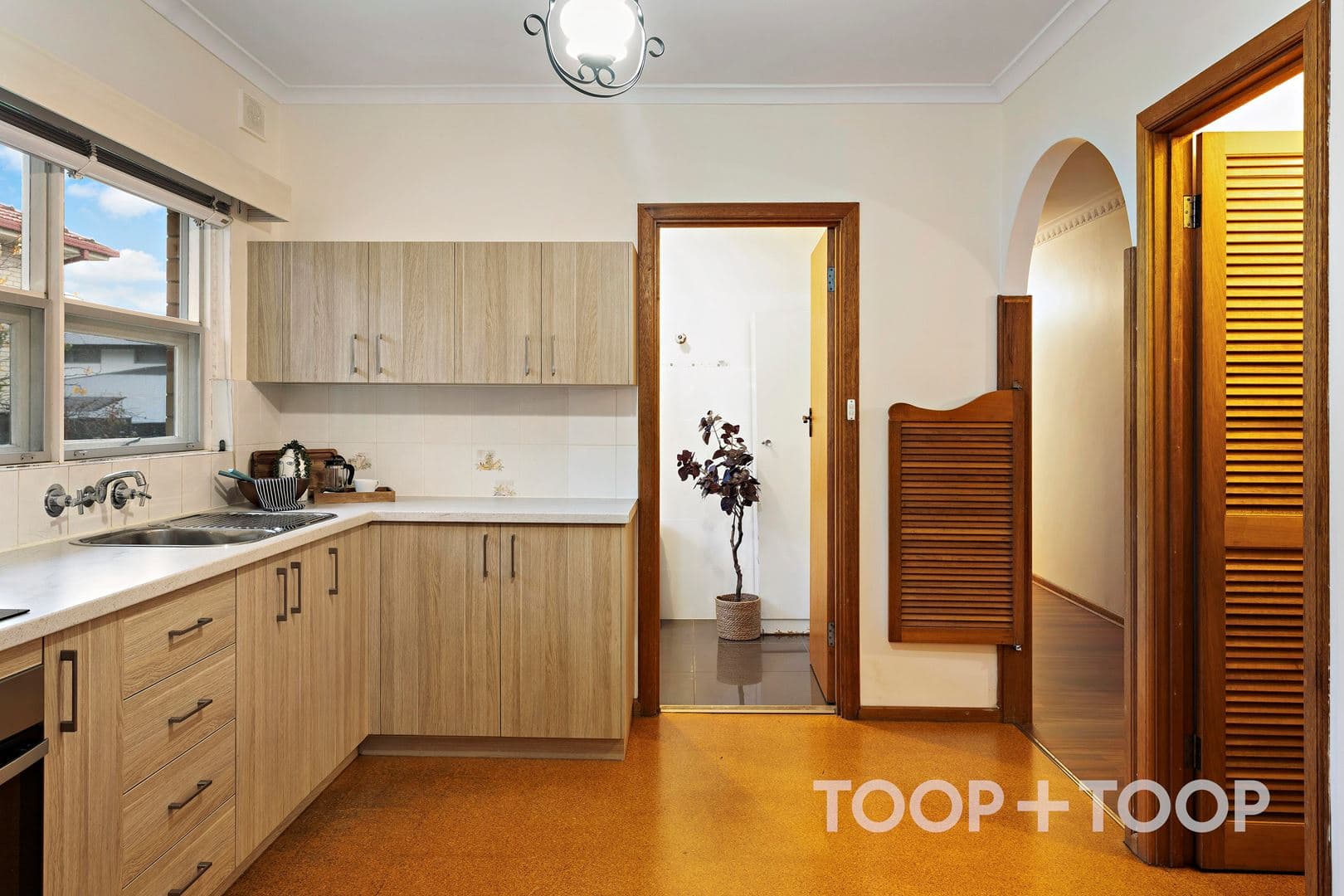 10 Medway Crescent, Rostrevor SA 5073, Rostrevor - Thumbnail 5