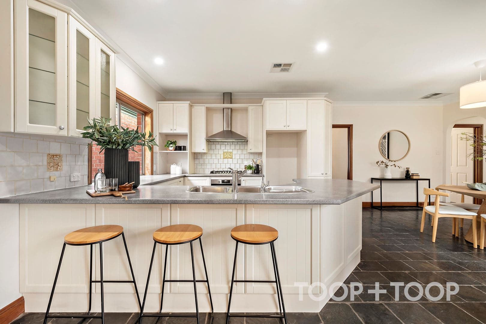 2 Hank Street, Lockleys SA 5032, Lockleys - Thumbnail 5