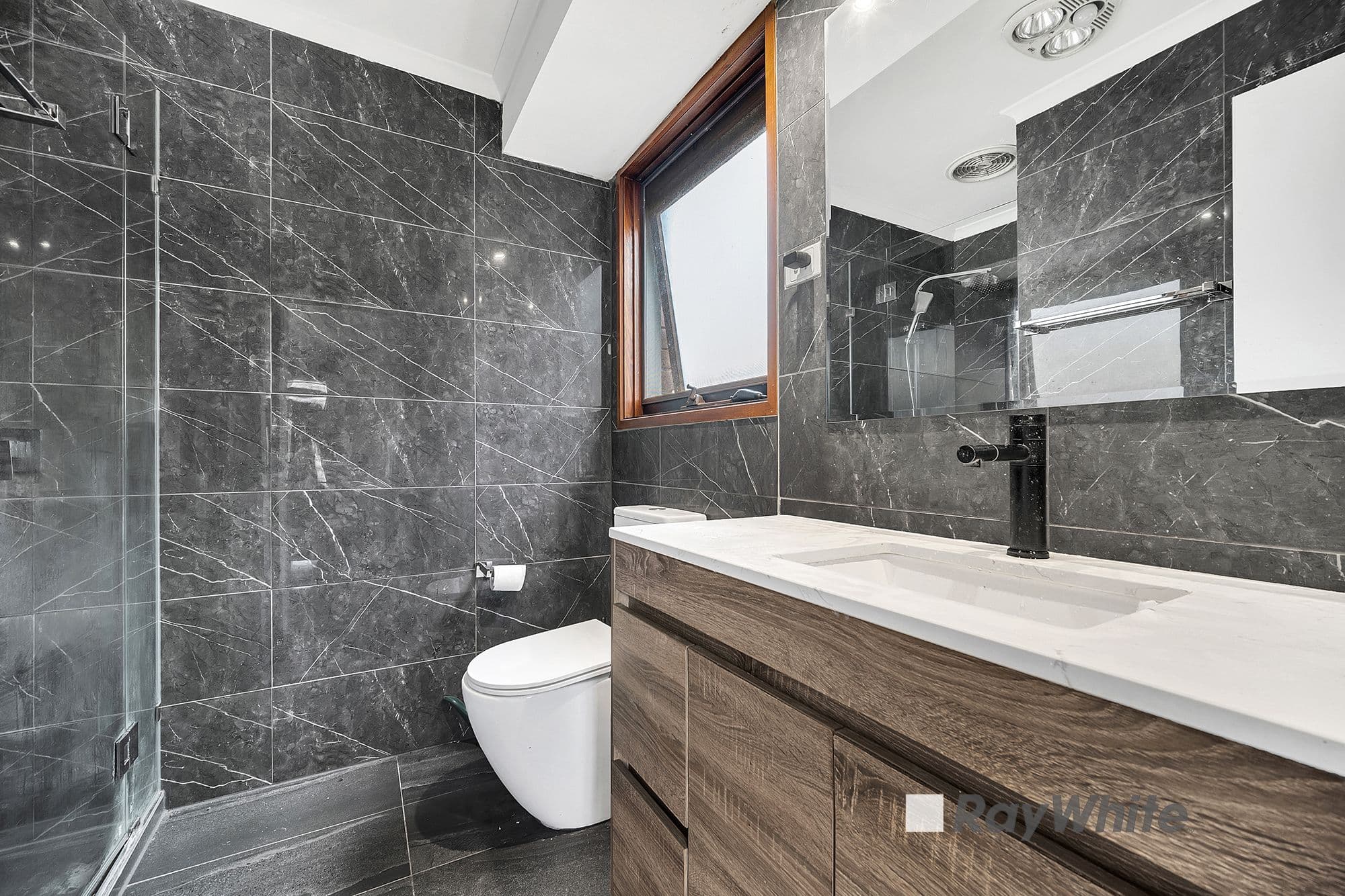 5 Basil Close, Hallam VIC 3803, Hallam - Thumbnail 8