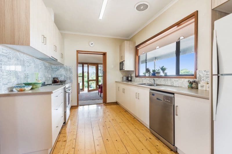 24 Woodman Road, Lethbridge VIC 3332, Lethbridge - Thumbnail 2
