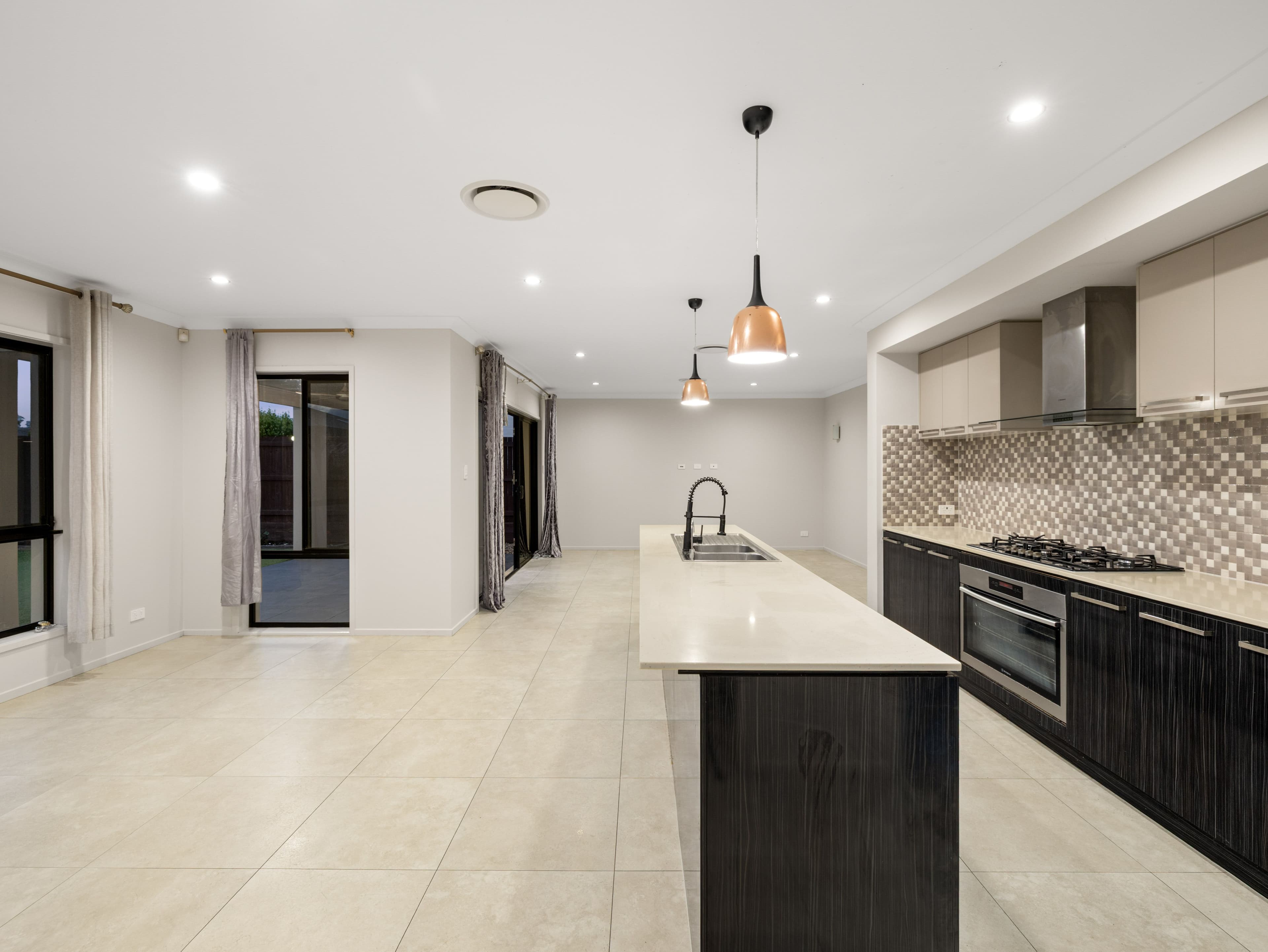 17 Korac Drive, Bellbird Park QLD 4300, Bellbird Park - Thumbnail 5
