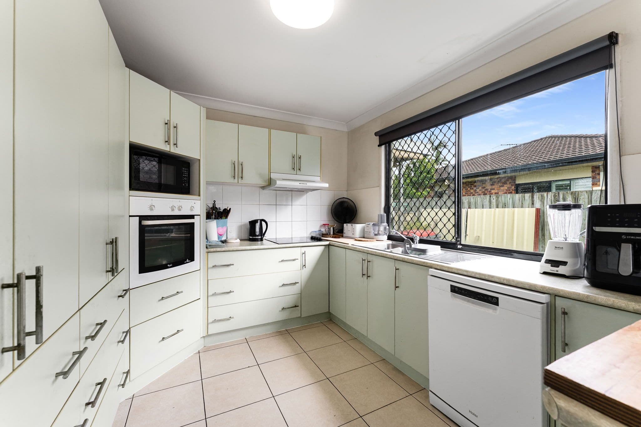 12 Dale Street, Kingston QLD 4114, Kingston - Thumbnail 4