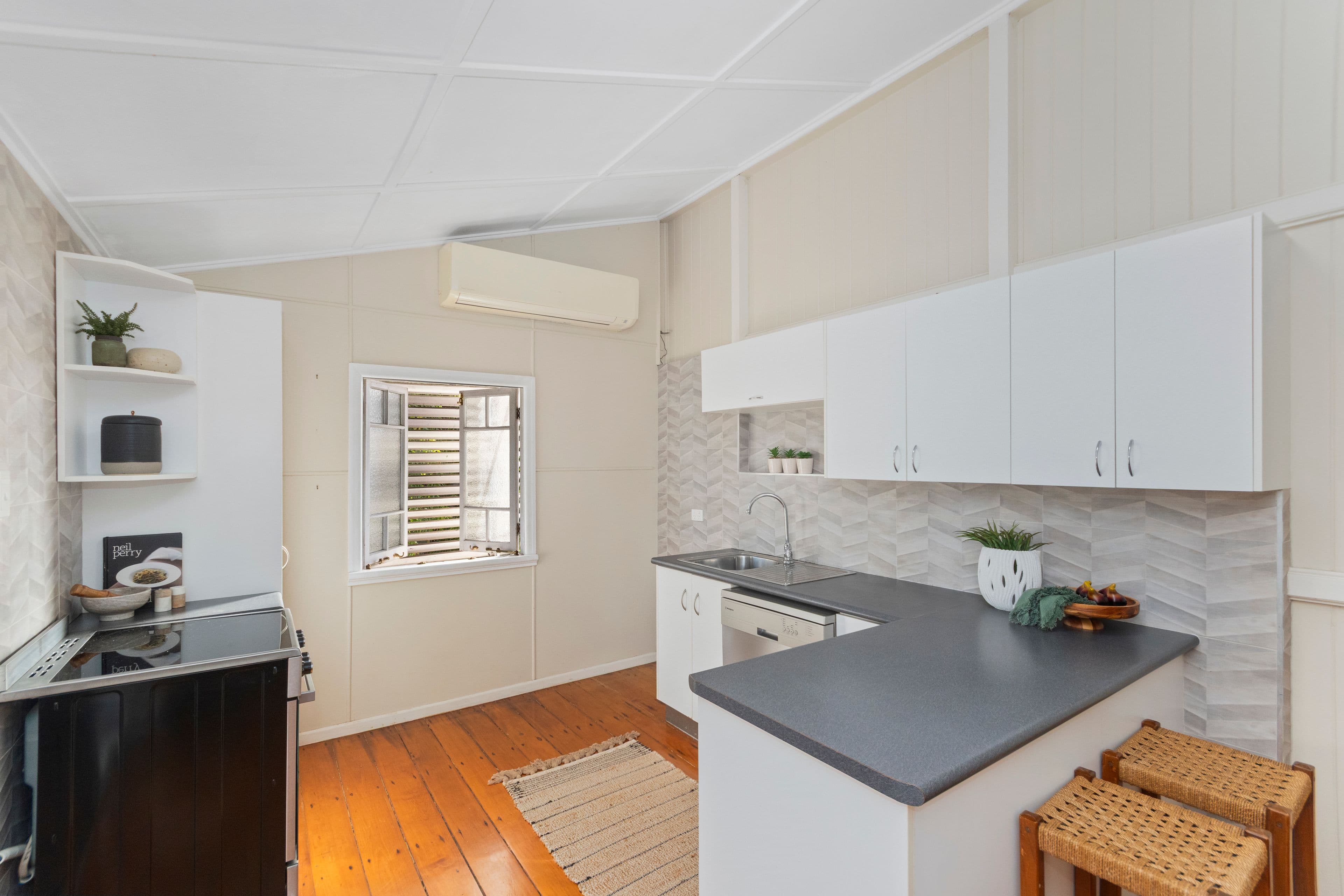 50 Camp Street, Mundingburra QLD 4812, Mundingburra - Thumbnail 5