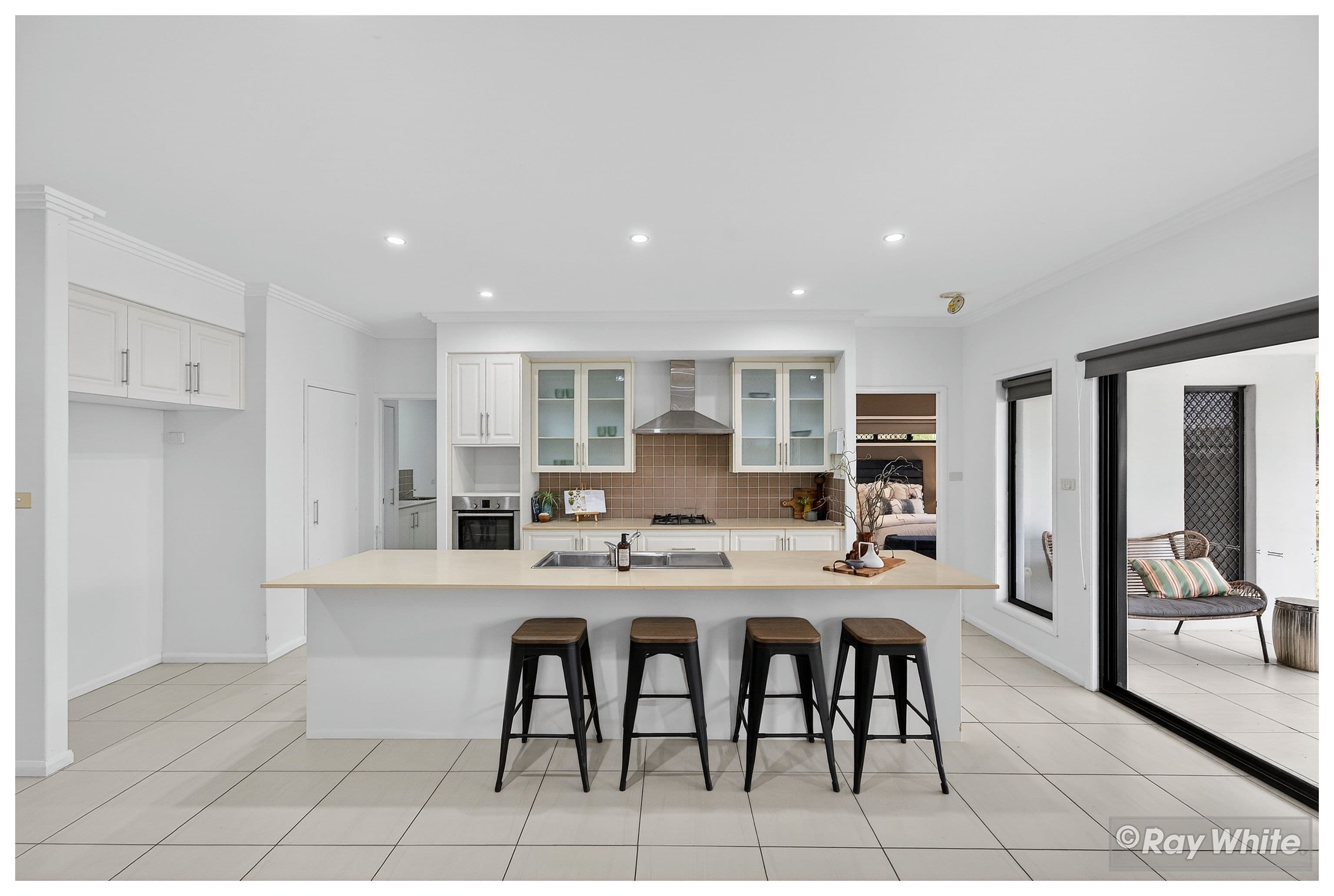 4 Riverwood Grove, Norman Gardens QLD 4701, Norman Gardens - Thumbnail 2