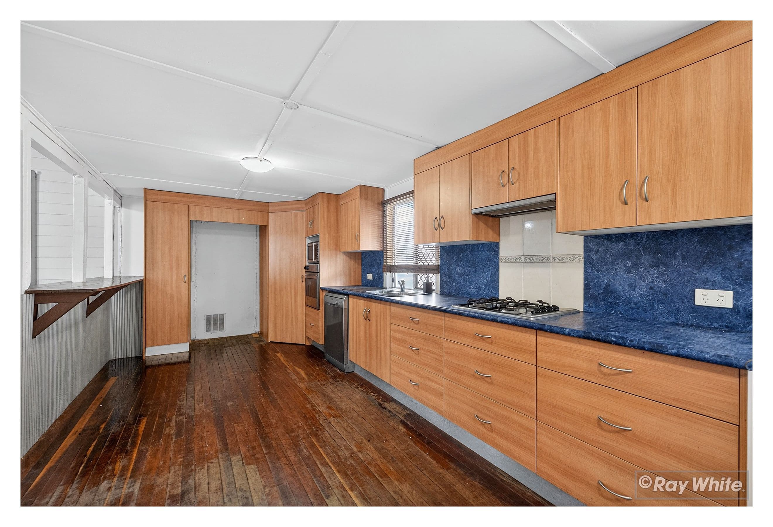124 Denison Street, Rockhampton City QLD 4700, Rockhampton City - Thumbnail 3