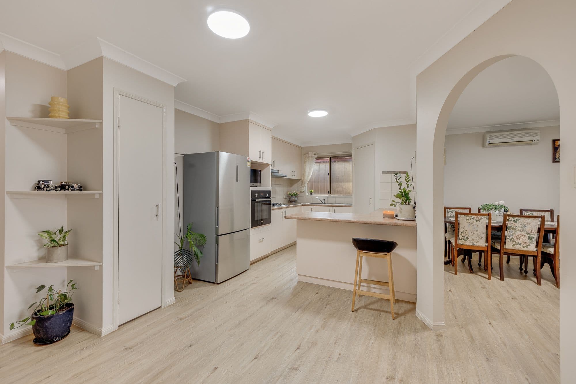 545 Greenwattle Street, Glenvale QLD 4350, Glenvale - Thumbnail 2