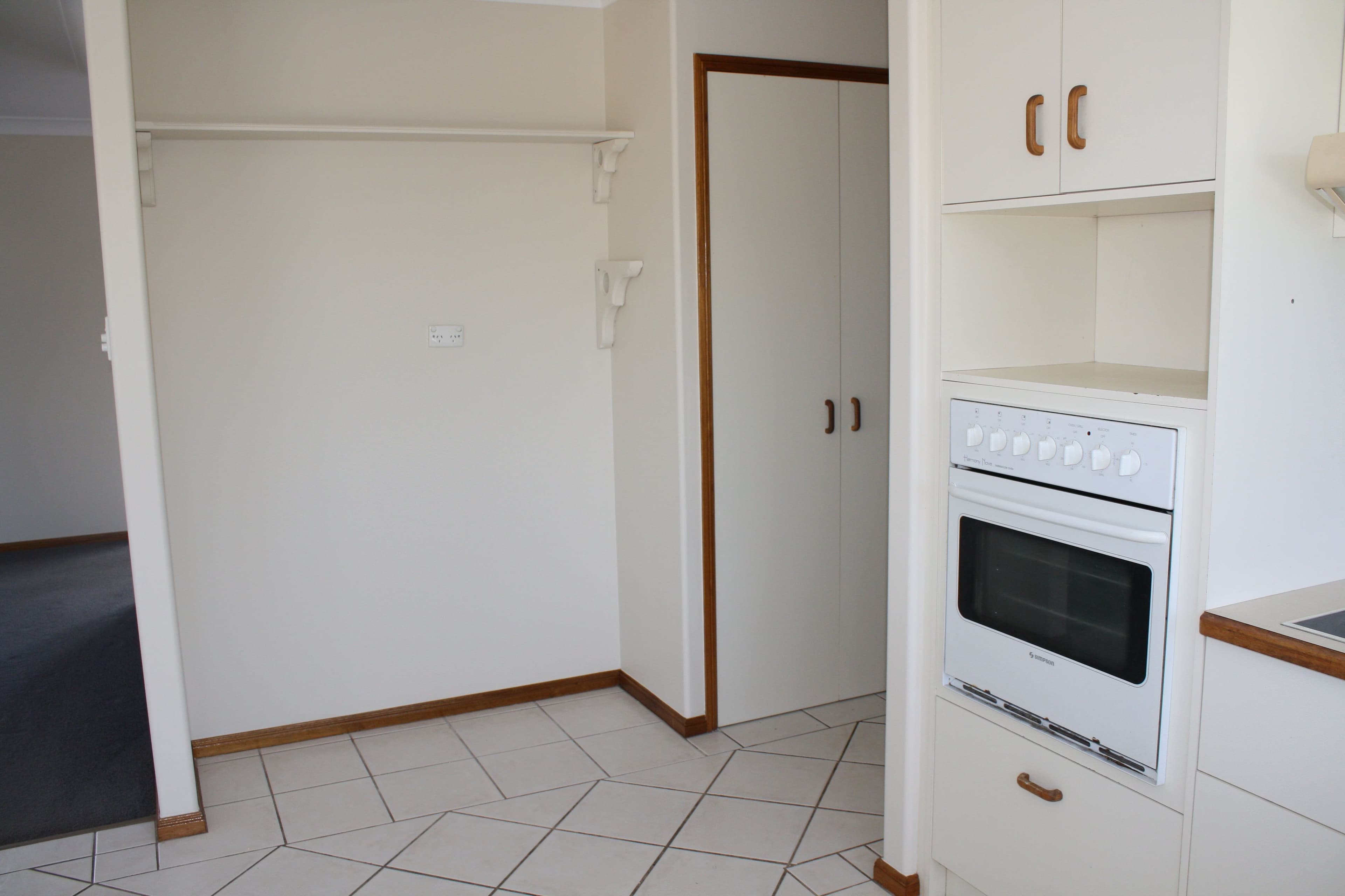 27 Gretel Drive, Clinton QLD 4680, Clinton - Thumbnail 6