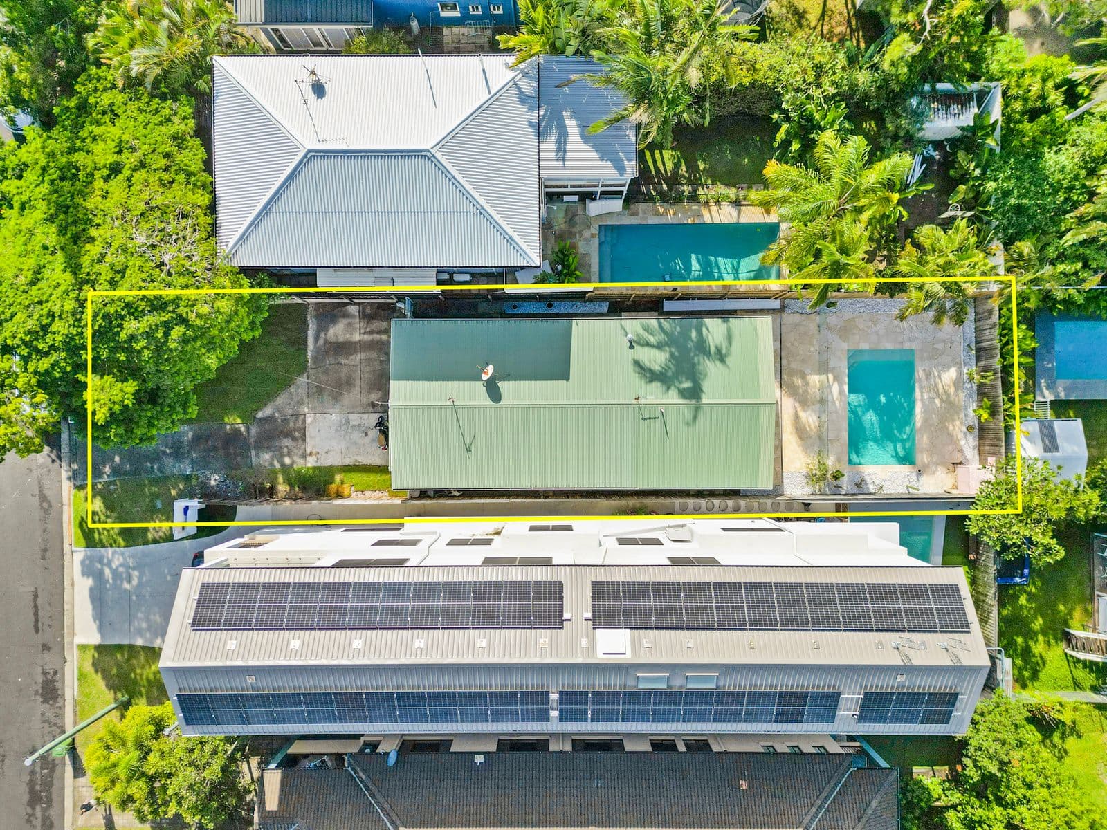 12 Ninth Avenue, Palm Beach QLD 4221, Palm Beach - Thumbnail 2