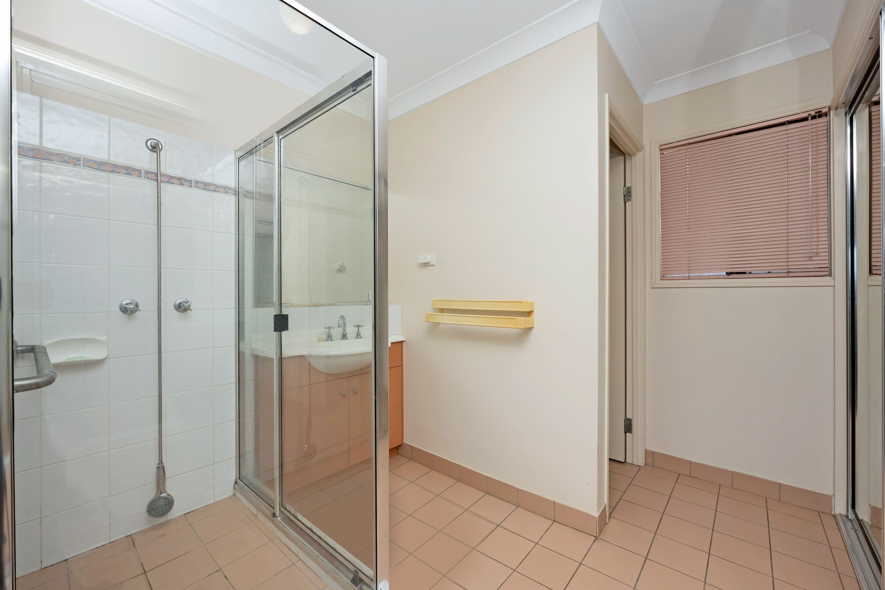 7 Pasadena Place, Kirwan QLD 4817, Kirwan - Thumbnail 7