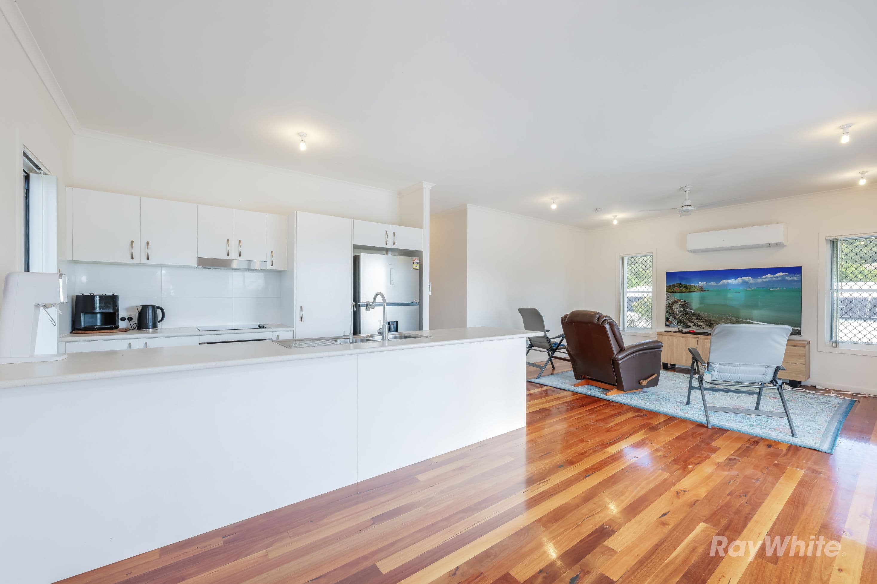 4 Shand Street, Mount Perry QLD 4671, Mount Perry - Thumbnail 6