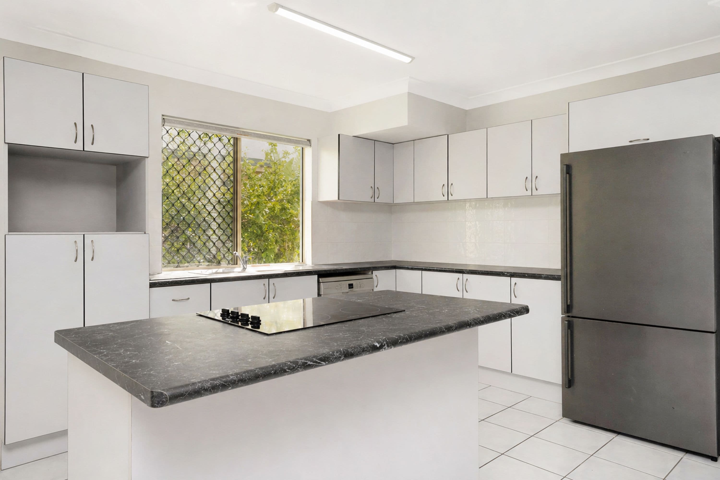 39 Gilmour Crescent, Kirwan QLD 4817, Kirwan - Thumbnail 3