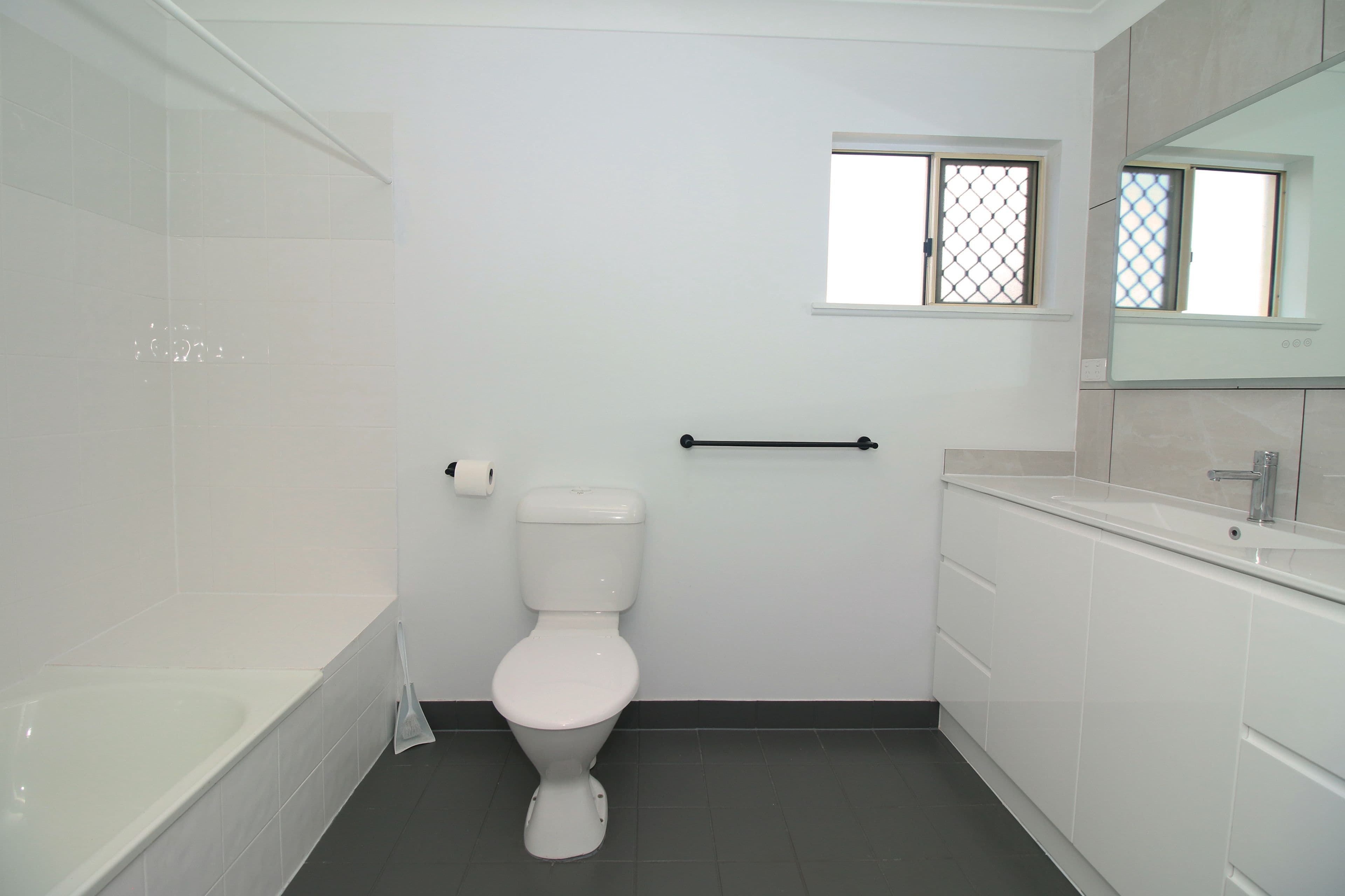 39 Gilmour Crescent, Kirwan QLD 4817, Kirwan - Thumbnail 7