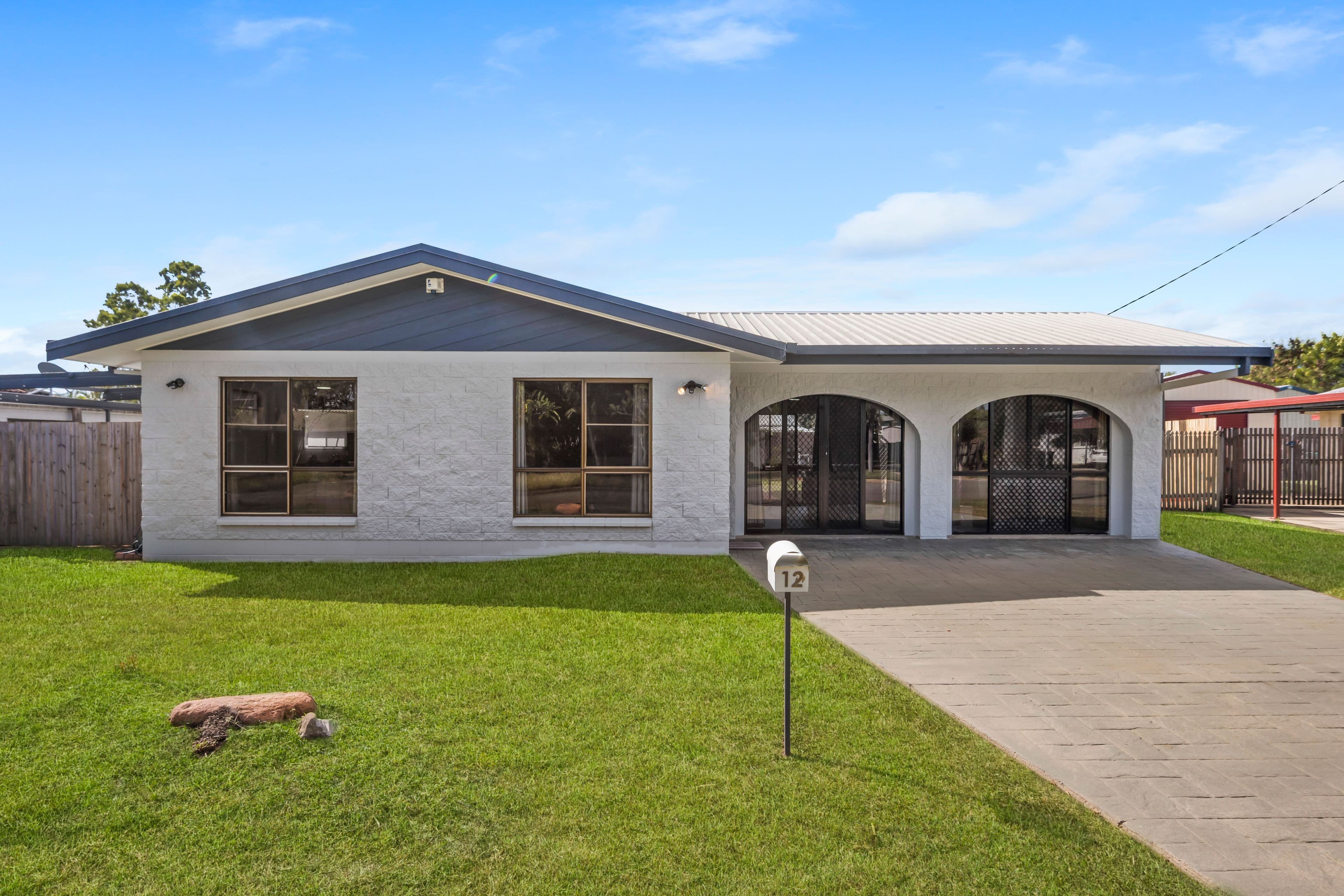 12 Rebecca Court, Rasmussen QLD 4815, Rasmussen - Thumbnail 2