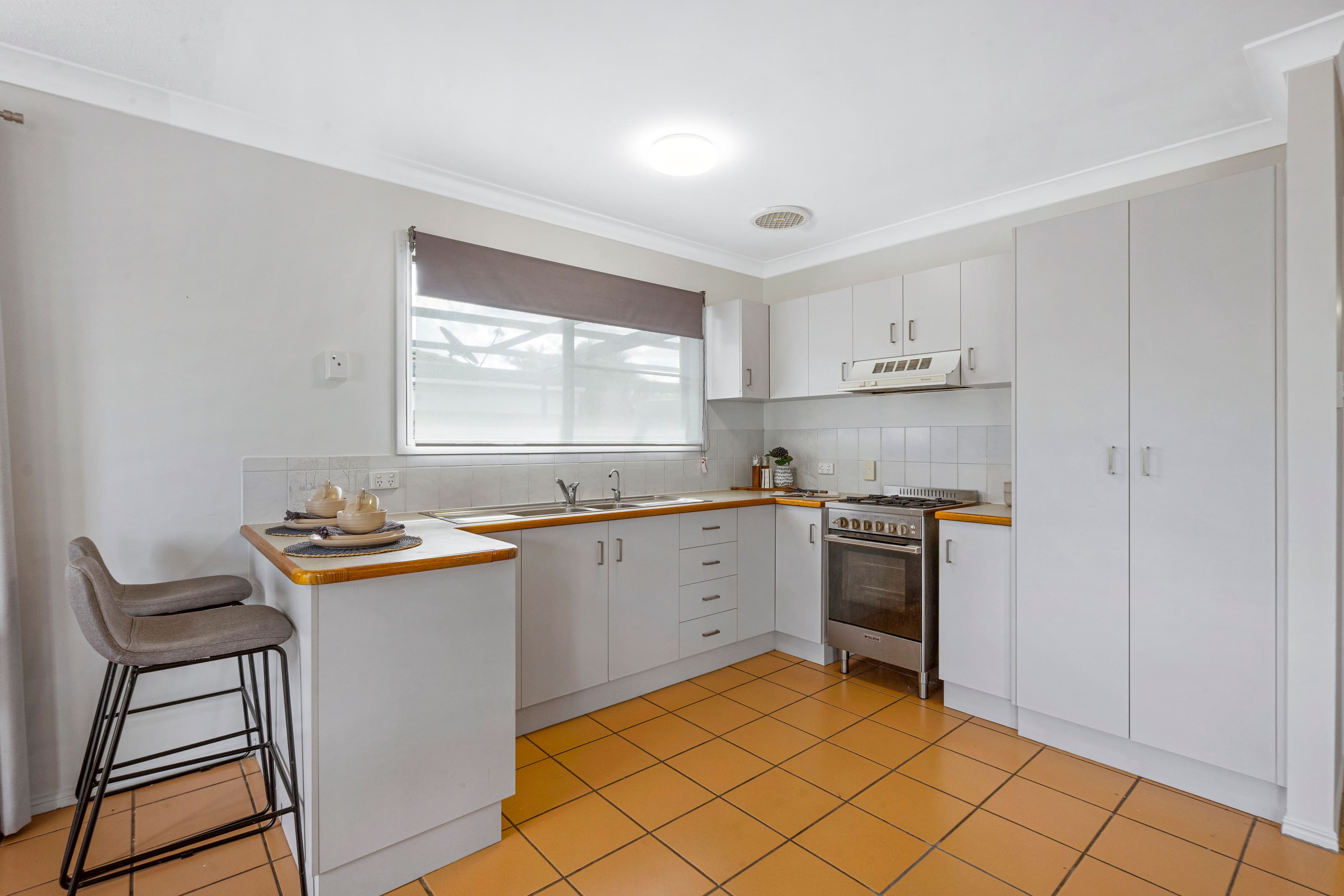 12 Rebecca Court, Rasmussen QLD 4815, Rasmussen - Thumbnail 5