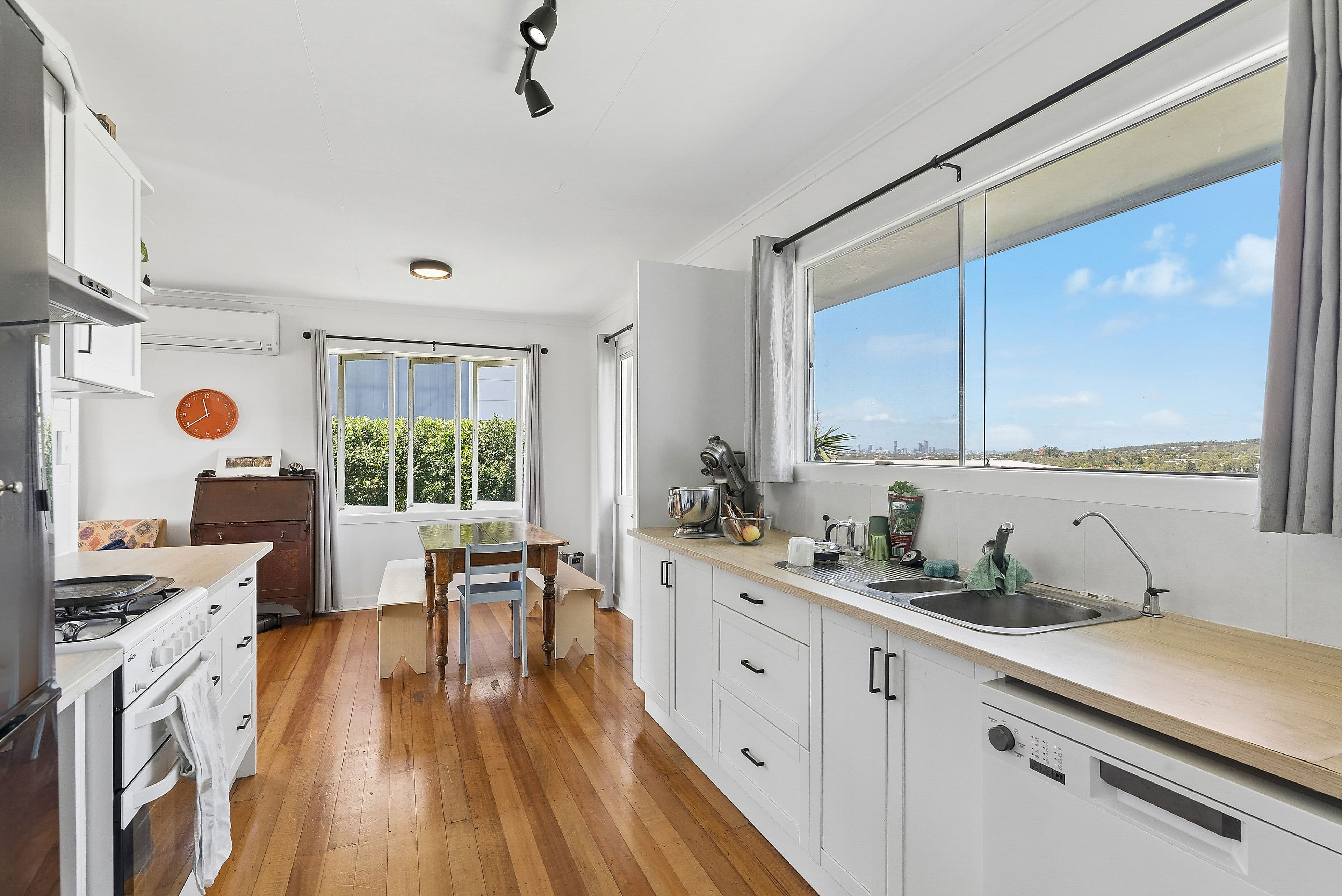 23 Plucks Road, Arana Hills QLD 4054, Arana Hills - Thumbnail 5