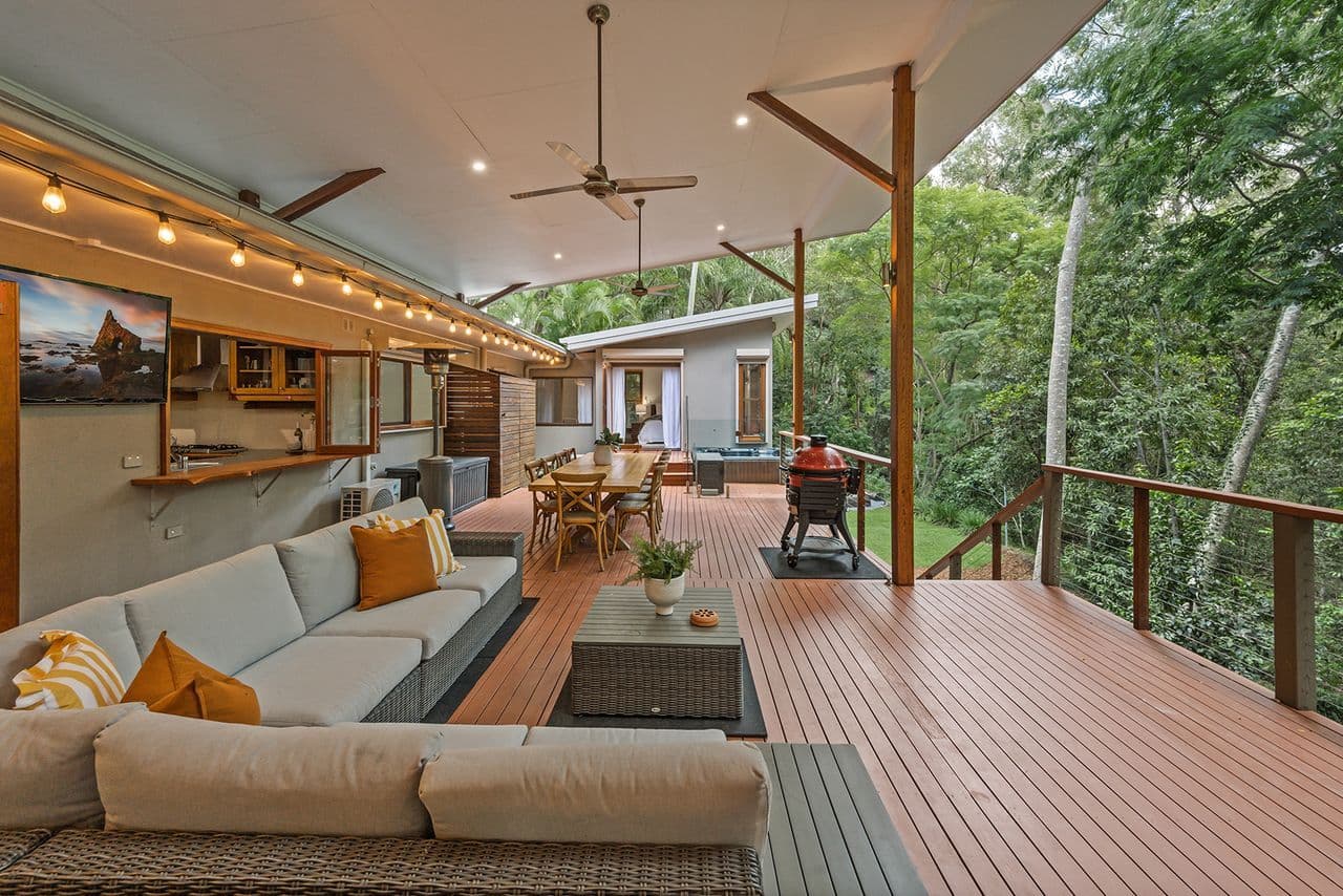 11 Wexford Street, Kenmore Hills QLD 4069, Kenmore Hills - Thumbnail 2