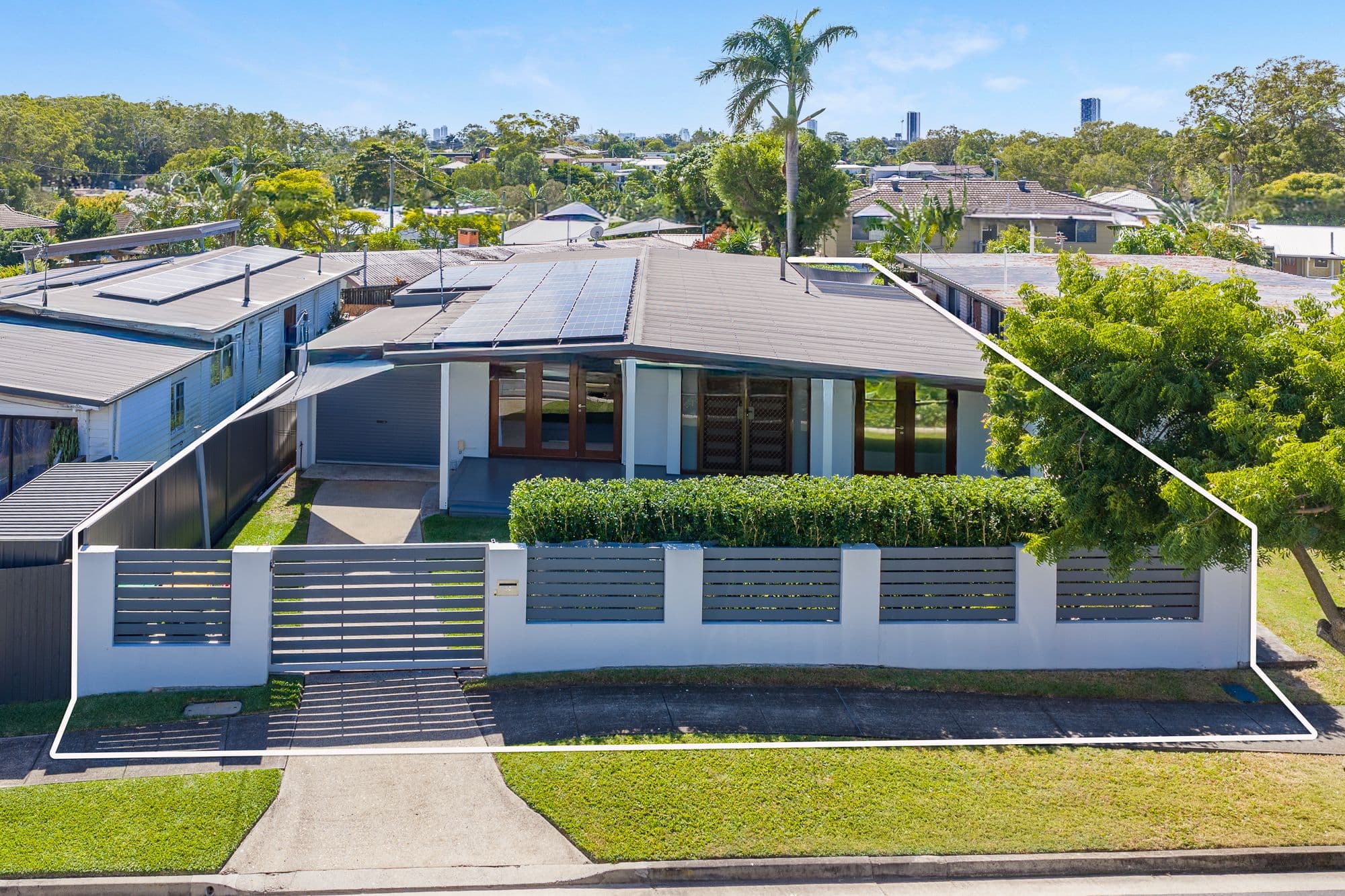 36 Cooleroo Crescent, Southport QLD 4215, Southport - Thumbnail 3