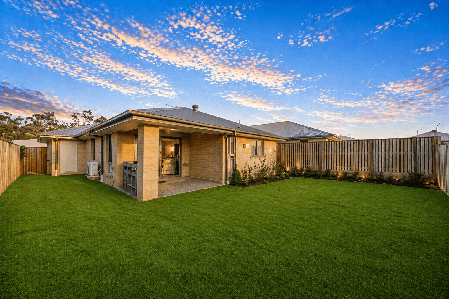8 Chervil Drive, Greenbank QLD 4124, Greenbank - Thumbnail 2