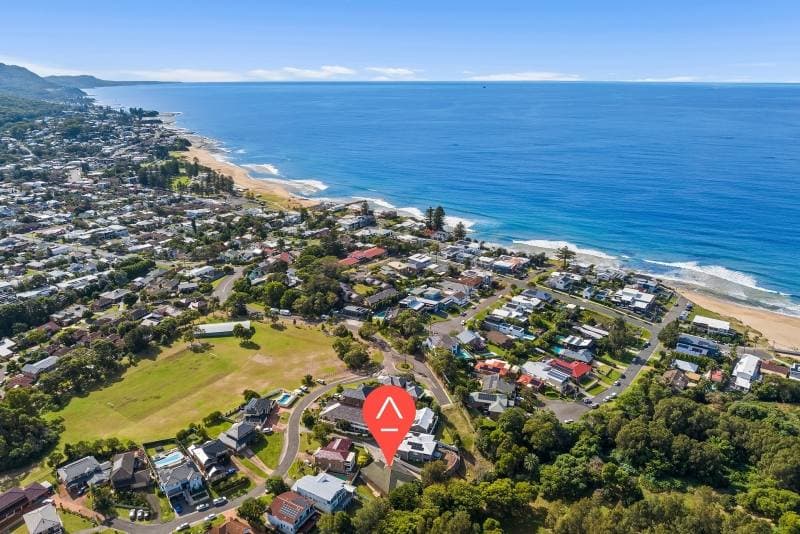 11 Seabreeze Place, Thirroul - Image 1
