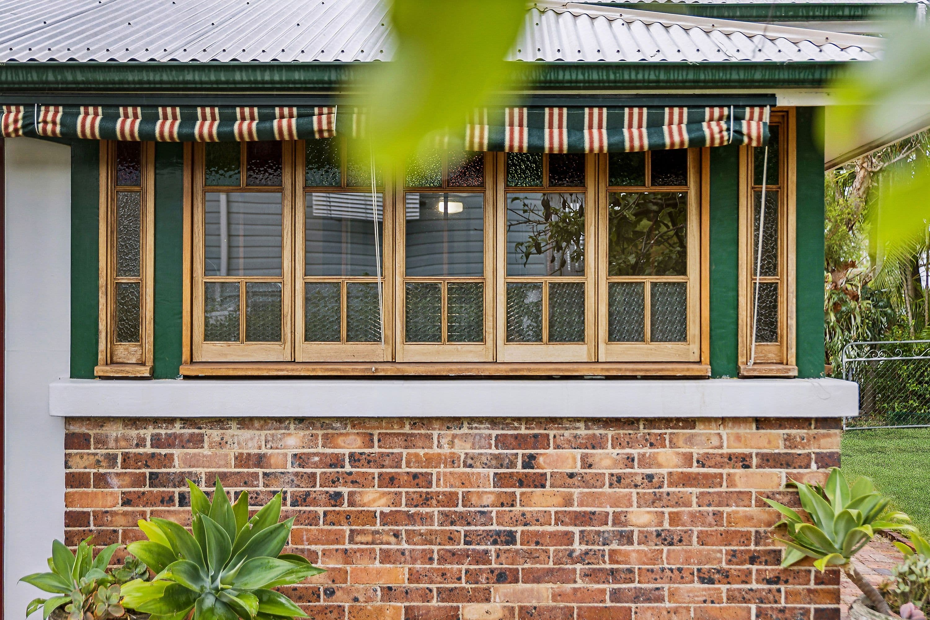 15 Magee Street, Graceville QLD 4075, Graceville - Thumbnail 2