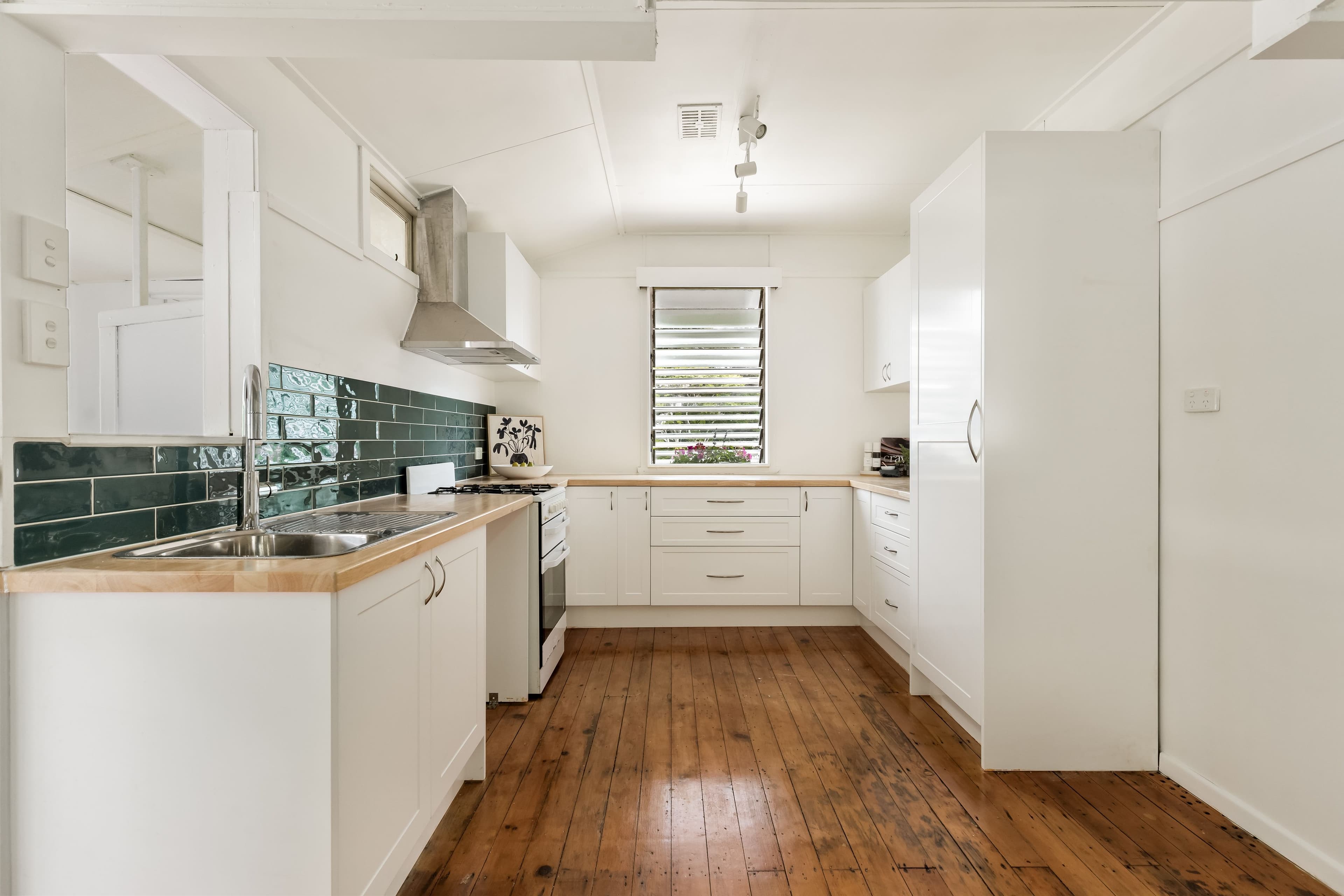 24 Suez Street, Gordon Park QLD 4031, Gordon Park - Thumbnail 7