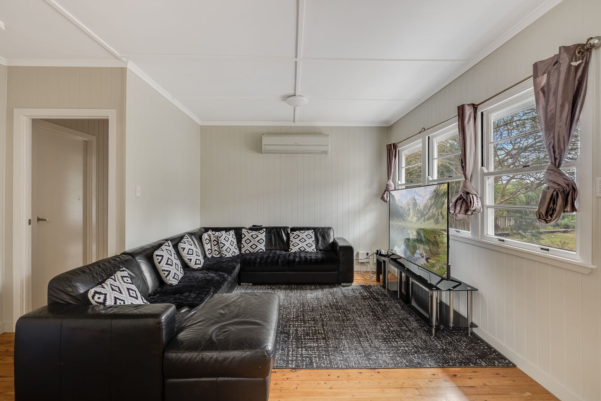 12 Dwyer Street, Harlaxton QLD 4350, Harlaxton - Thumbnail 4