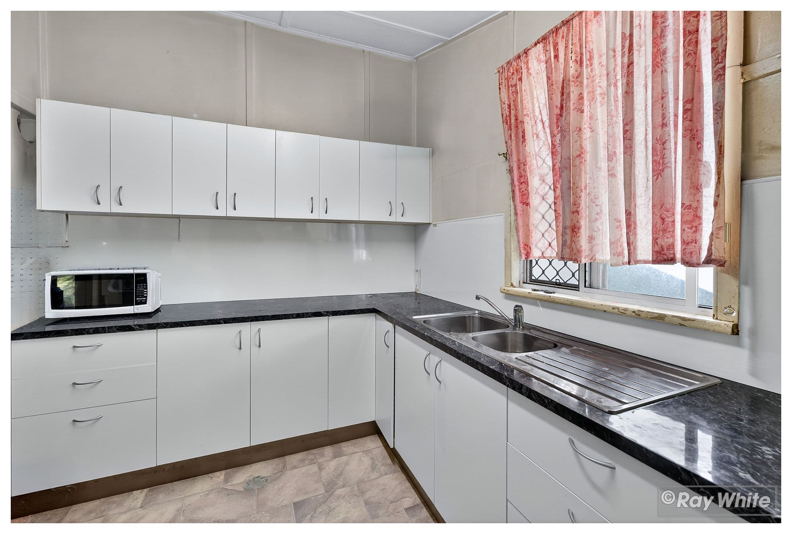 39 Harbourne Street, Koongal QLD 4701, Koongal - Thumbnail 2