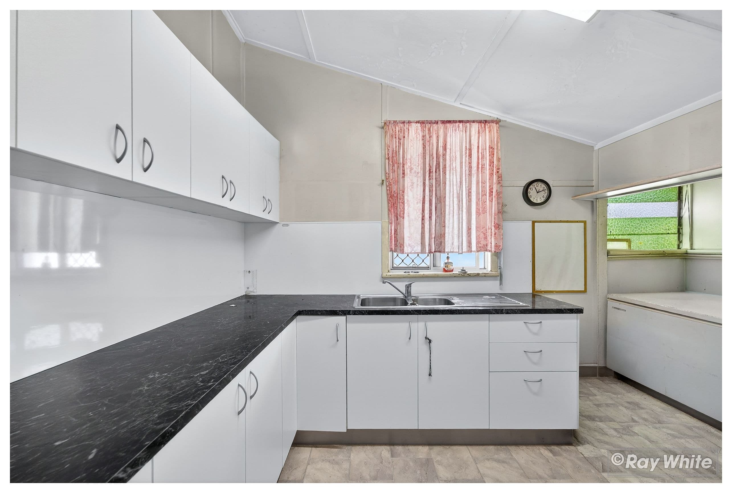 39 Harbourne Street, Koongal QLD 4701, Koongal - Thumbnail 3
