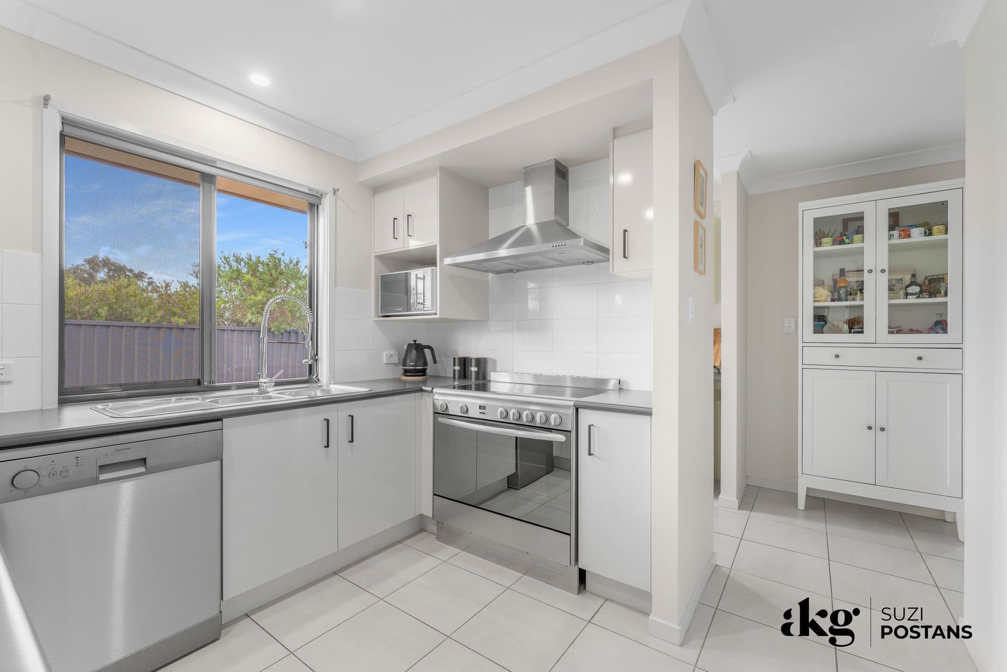 5 Honeysuckle Court, FLAGSTONE QLD 4280, Flagstone - Thumbnail 8