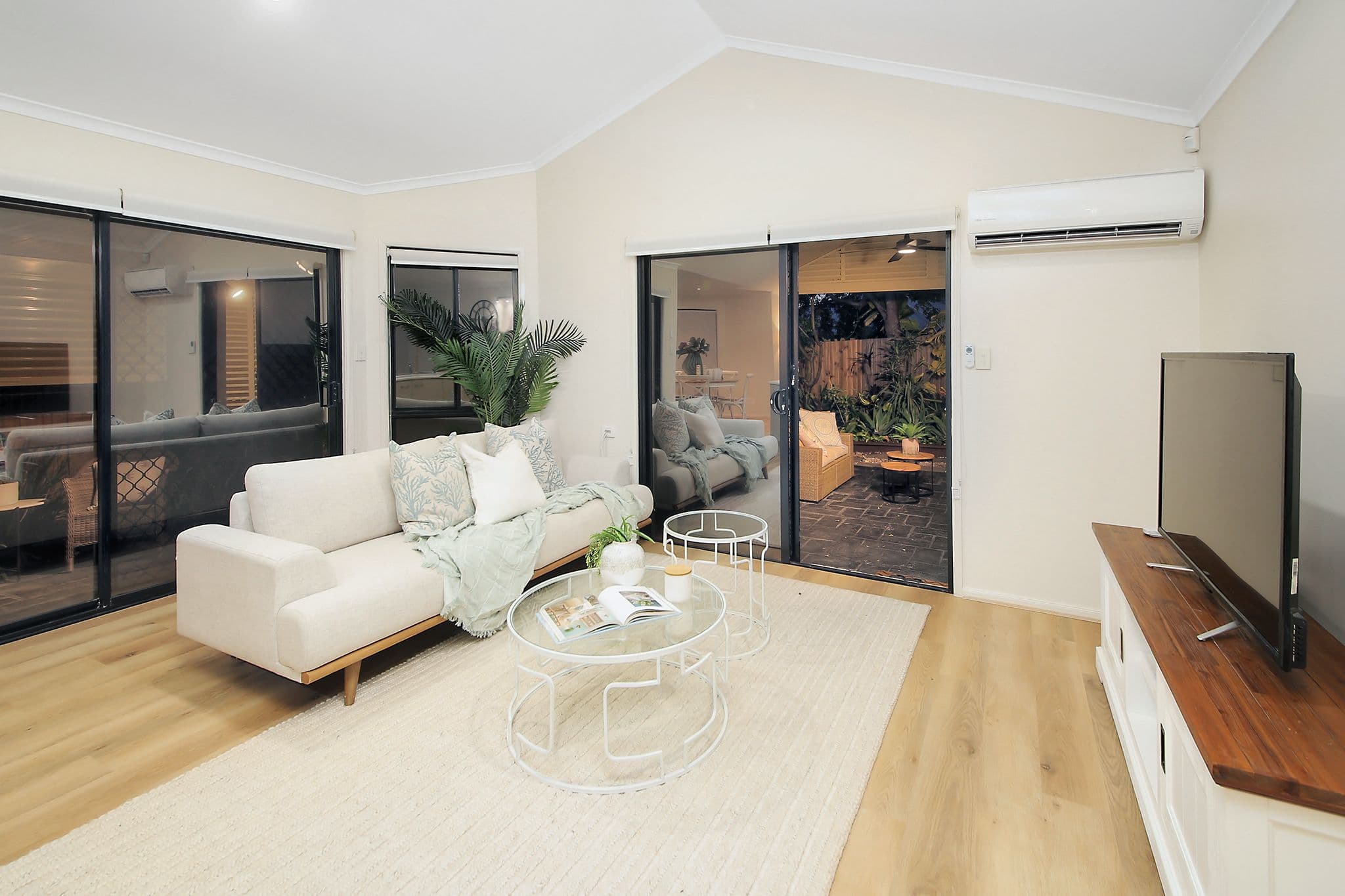 8 Weyba Close, Forest Lake QLD 4078, Forest Lake - Thumbnail 7