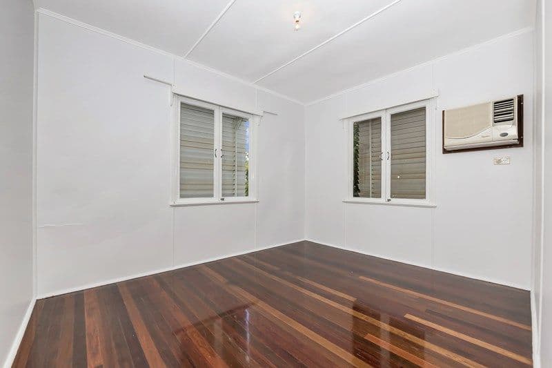 22 Laburnum Street, Cranbrook QLD 4814, Cranbrook - Thumbnail 4