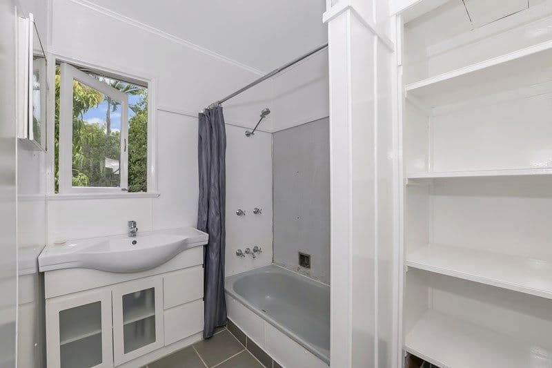 22 Laburnum Street, Cranbrook QLD 4814, Cranbrook - Thumbnail 6