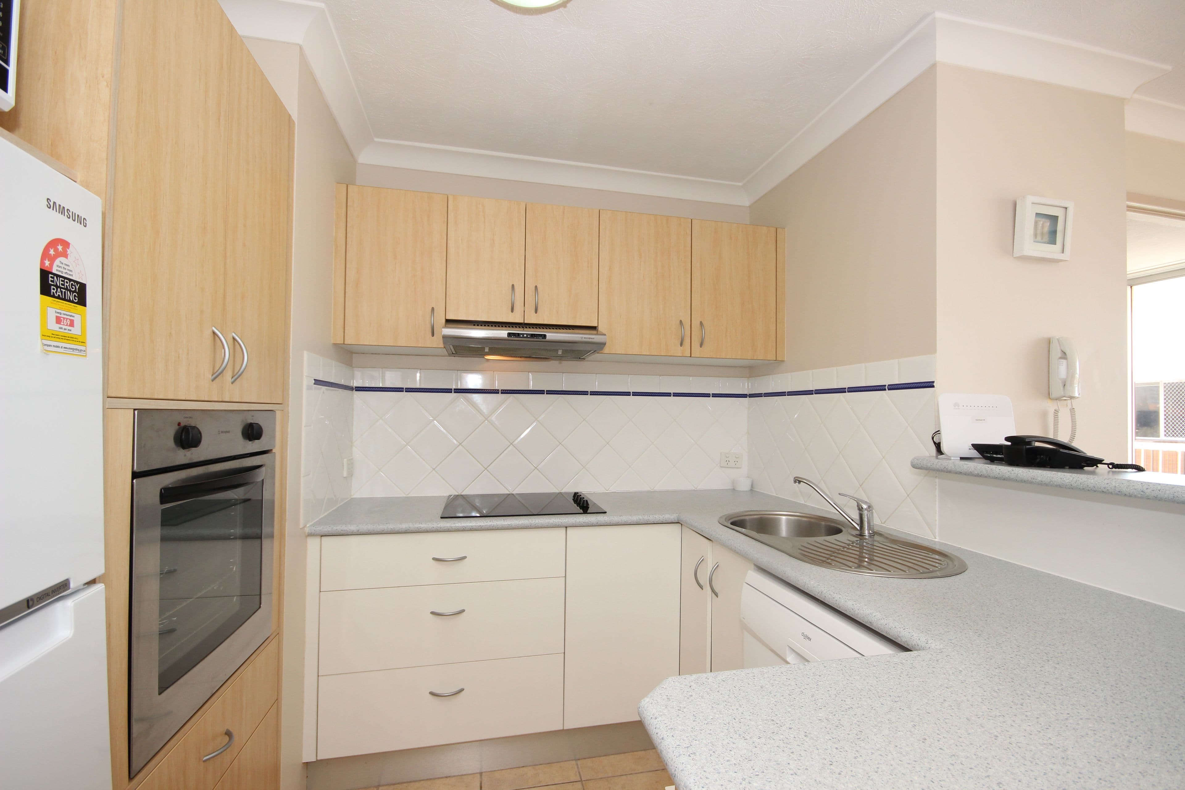 Unit 6-5 Ward Street, RAINBOW BAY QLD 4225, Rainbow Bay - Thumbnail 3