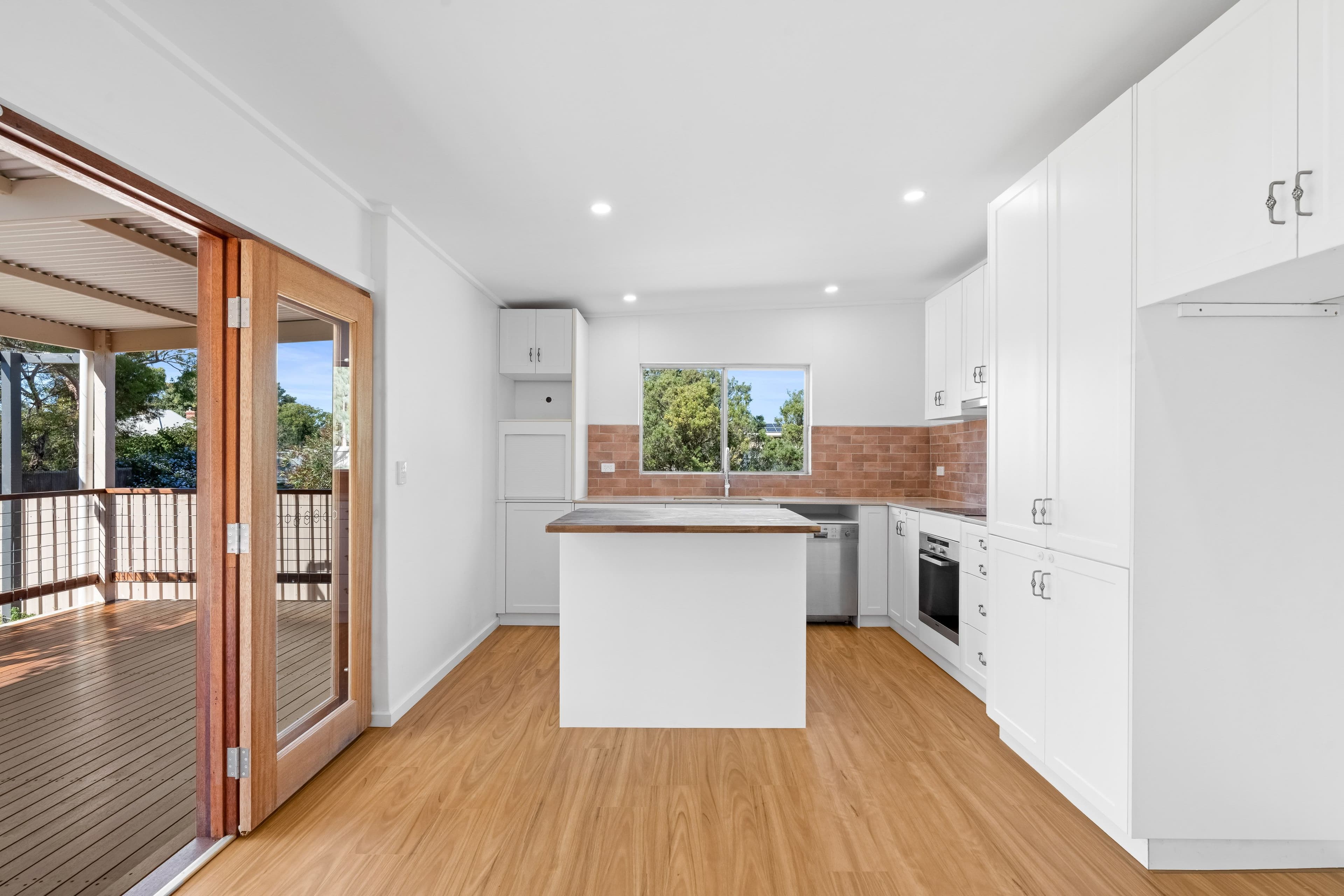 11 Markland Street, Milang SA 5256, Milang - Thumbnail 4