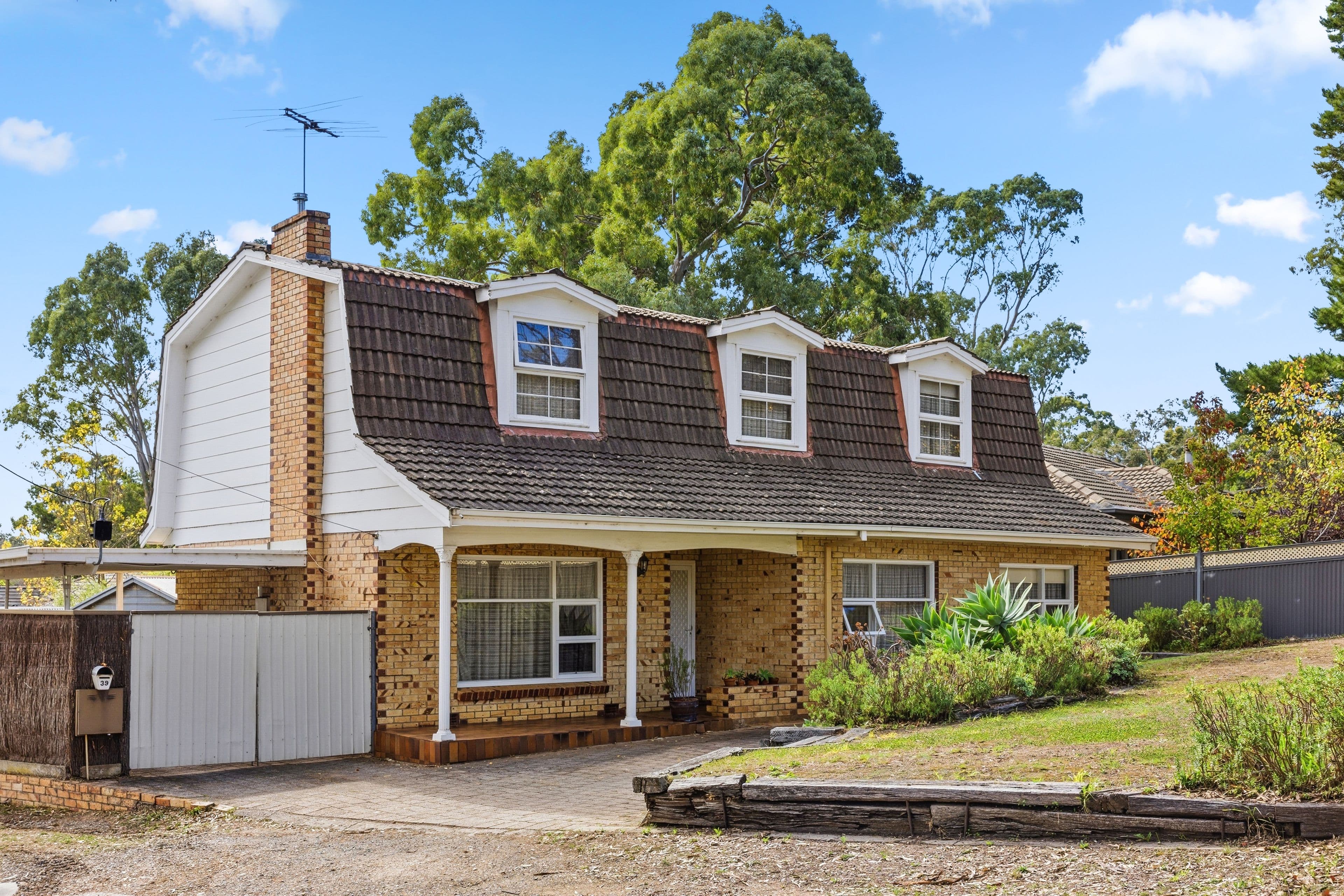 39 Hawthorndene Drive, Glenalta SA 5052, Glenalta - Image 1