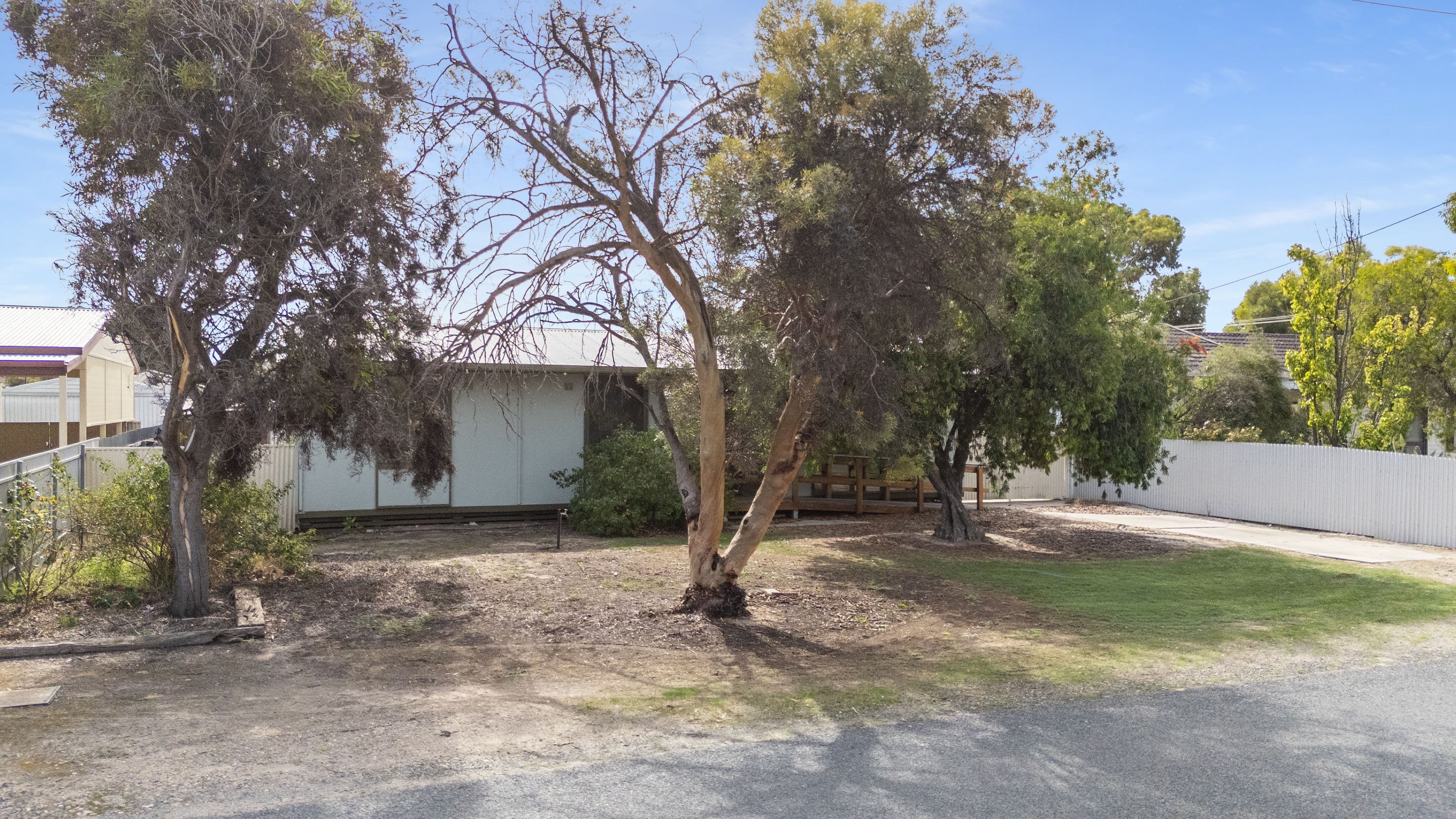 9 Bruce Avenue, Keith SA 5267, Keith - Thumbnail 2