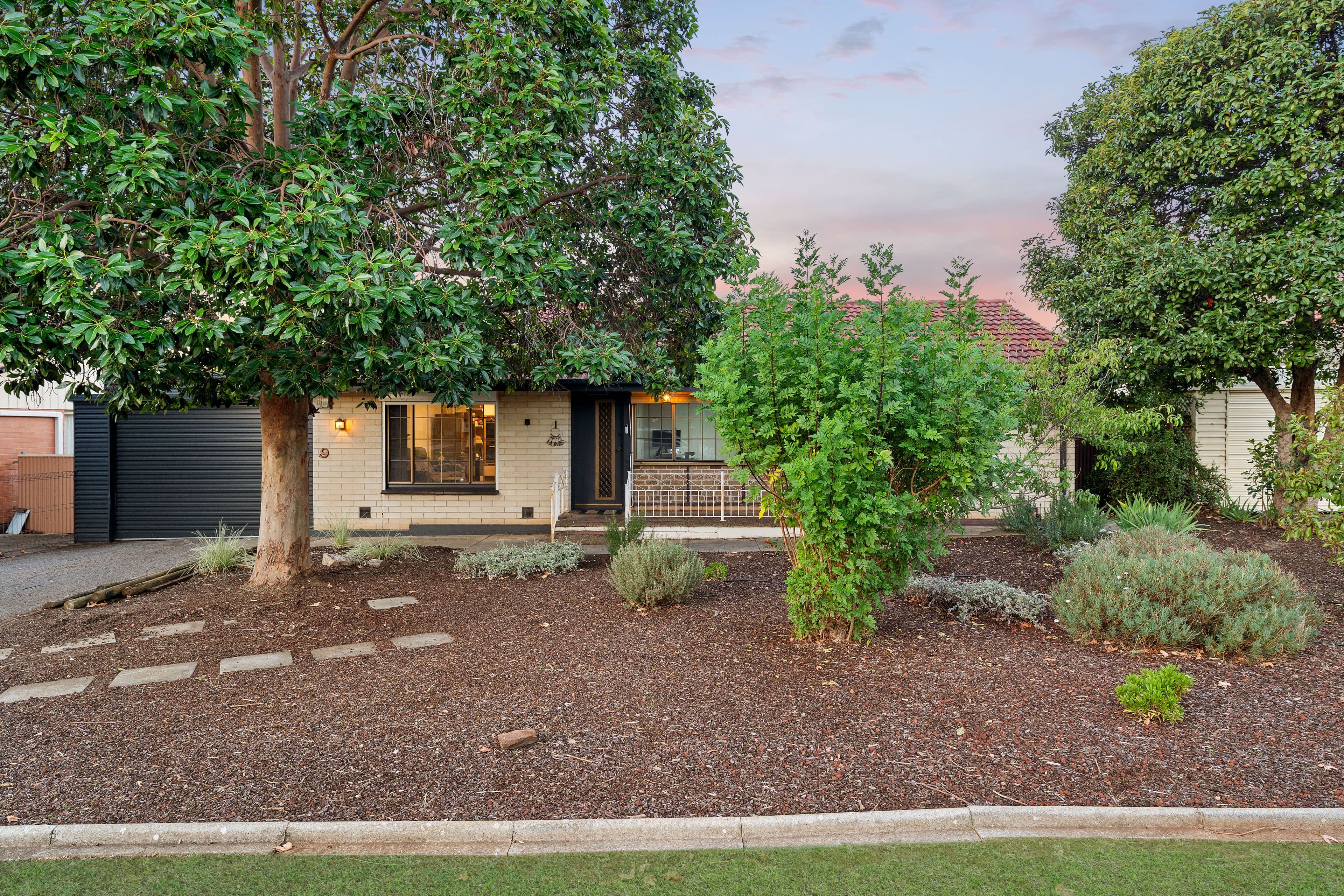 9 Anita Avenue, Gilles Plains SA 5086, Gilles Plains - Image 1