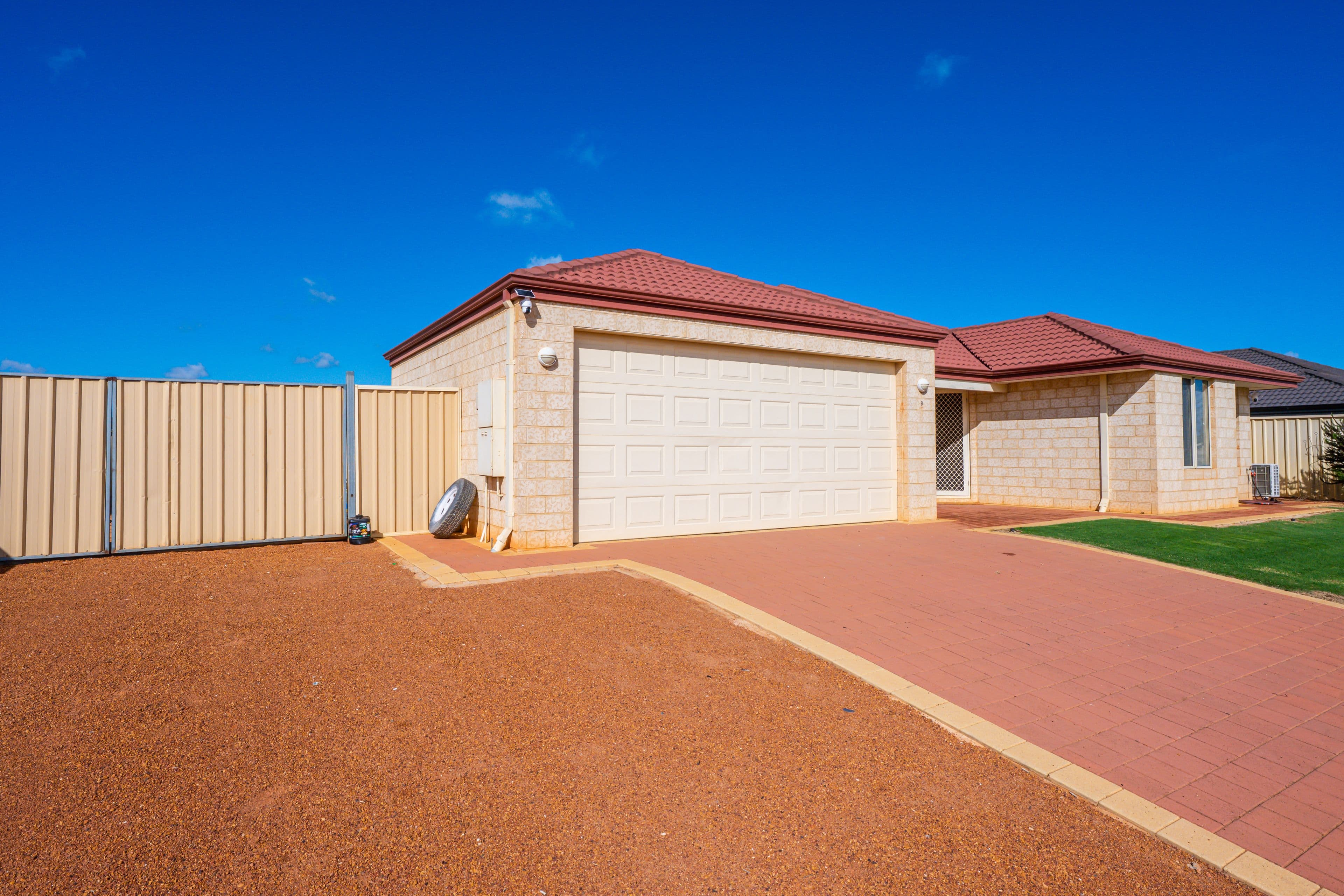 8 Lifford Street, Utakarra WA 6530, Utakarra - Thumbnail 2