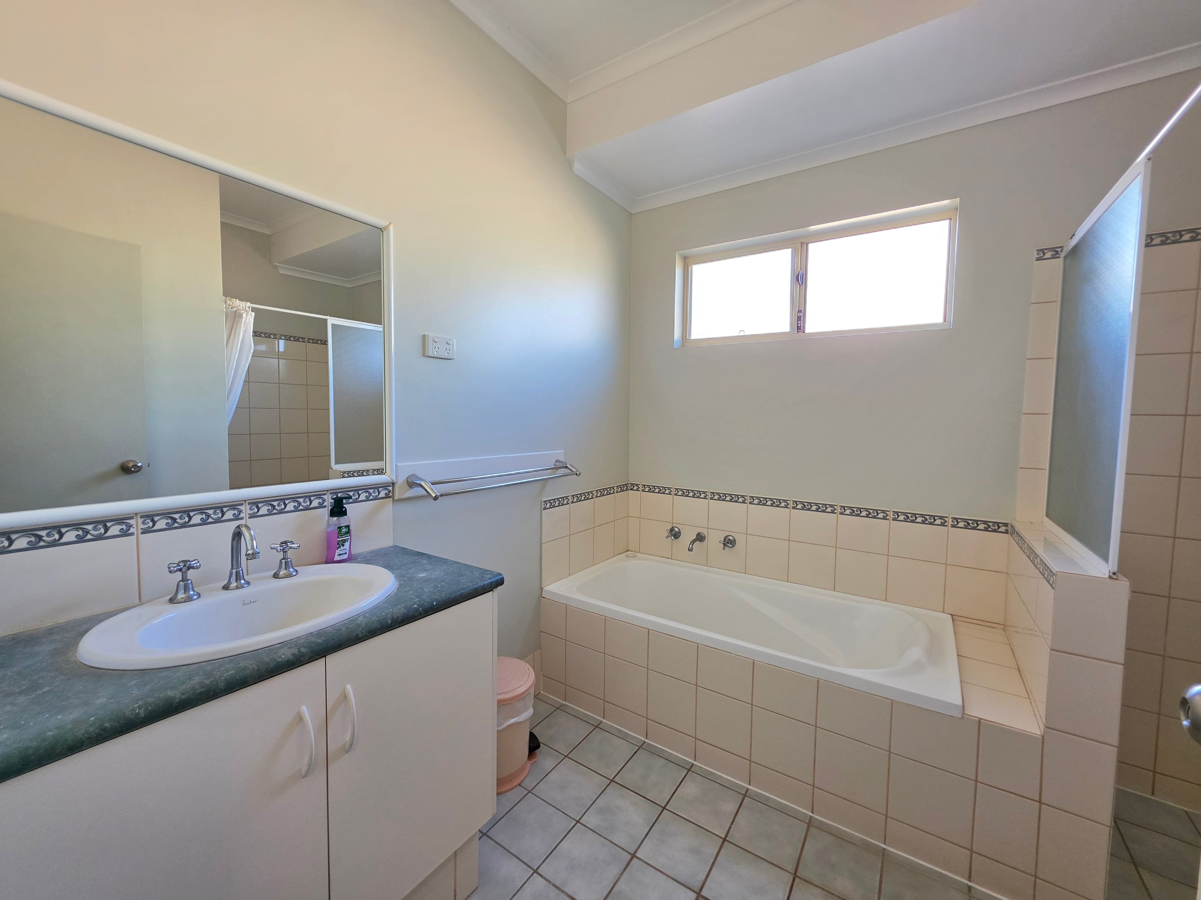 4/58-60 Douglas Street, Carnarvon WA 6701, South Carnarvon - Thumbnail 5