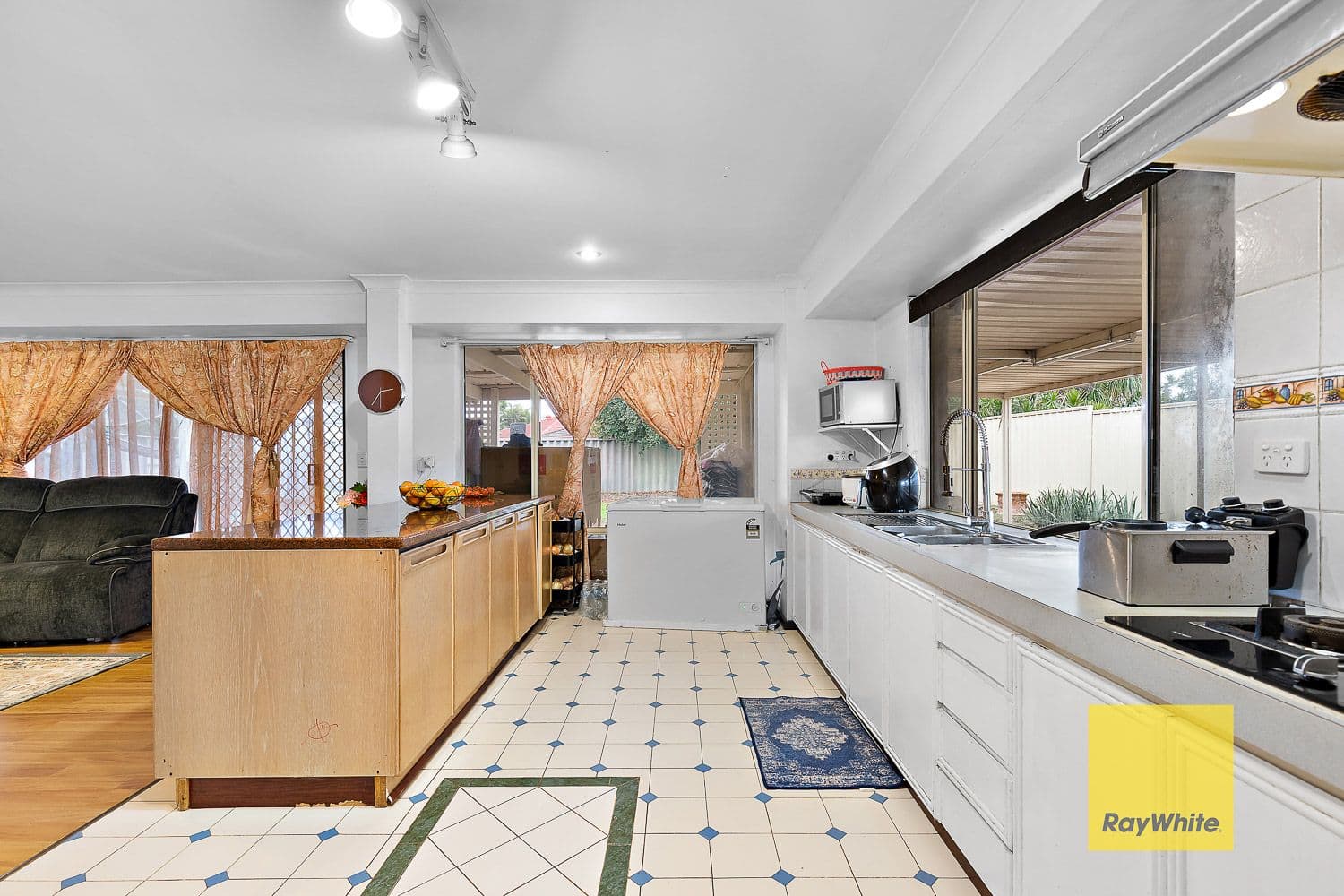 197 Warton Road, Thornlie WA 6108, Thornlie - Thumbnail 3