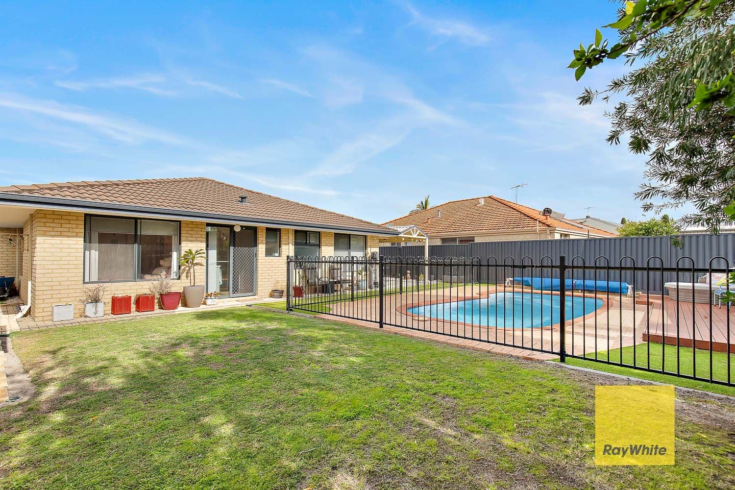 13 Karri Way, Thornlie WA 6108, Thornlie - Thumbnail 6