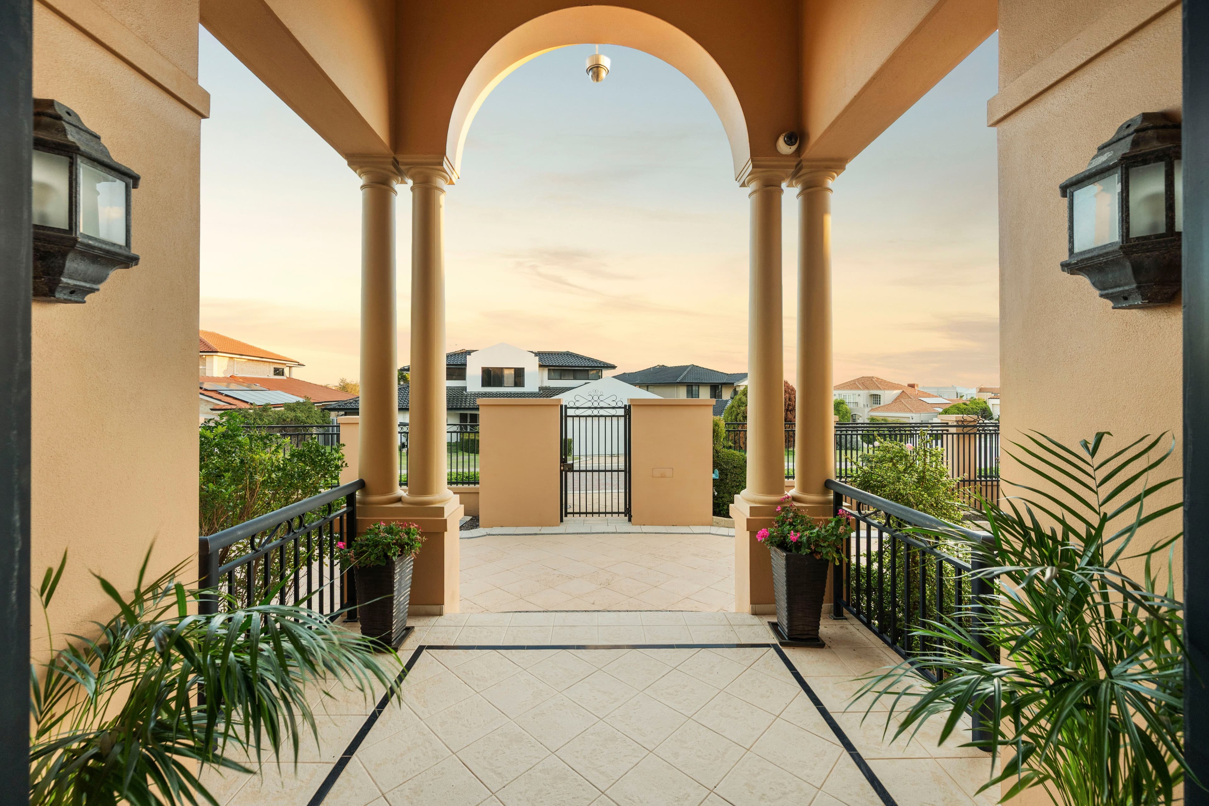 17 Lacrosse Rise, Sorrento WA 6020, Sorrento - Thumbnail 3