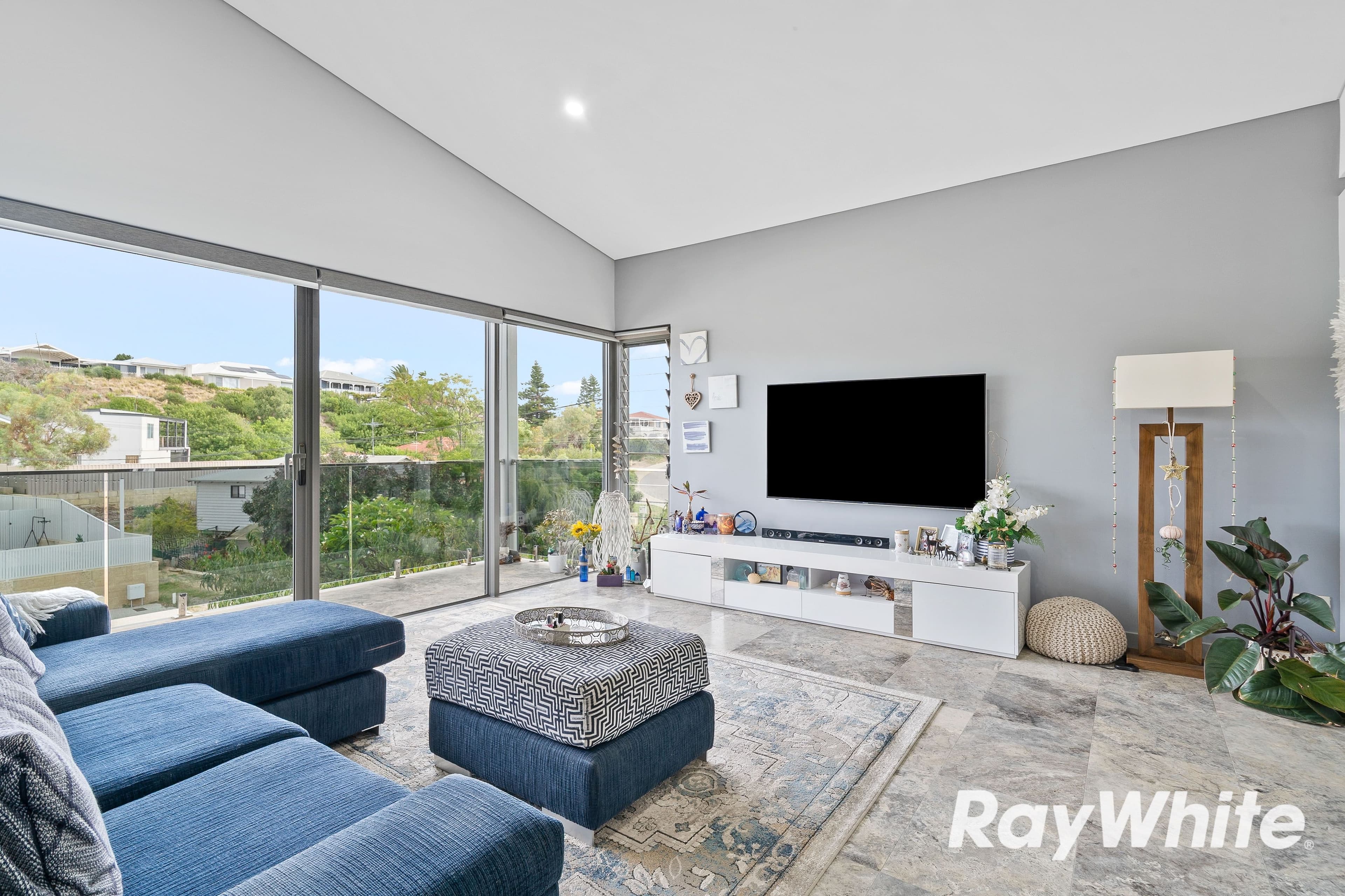 18A Valley Road, Halls Head WA 6210, Halls Head - Thumbnail 5