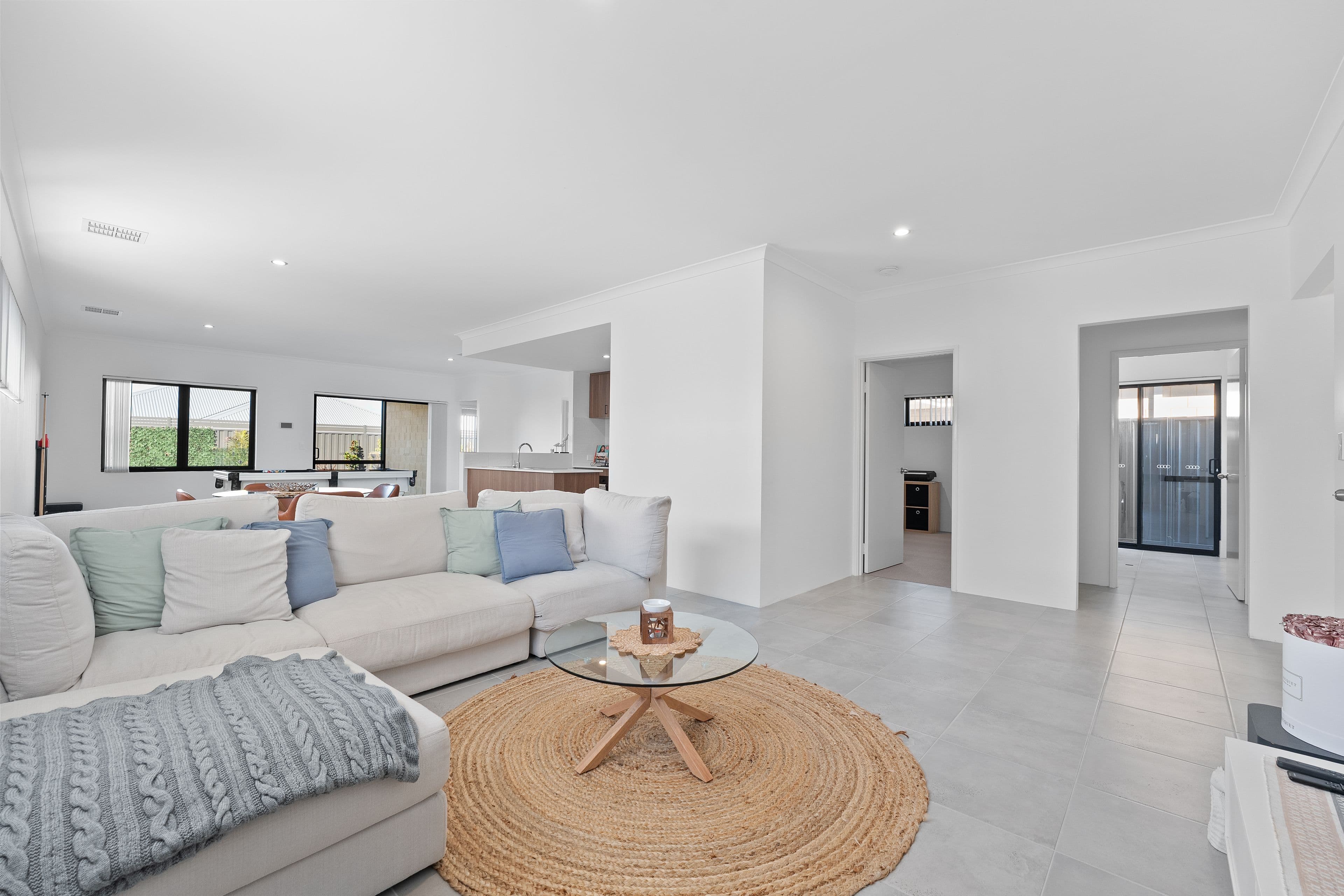 6 Tablelands Drive, Baldivis WA 6171, Baldivis - Thumbnail 3