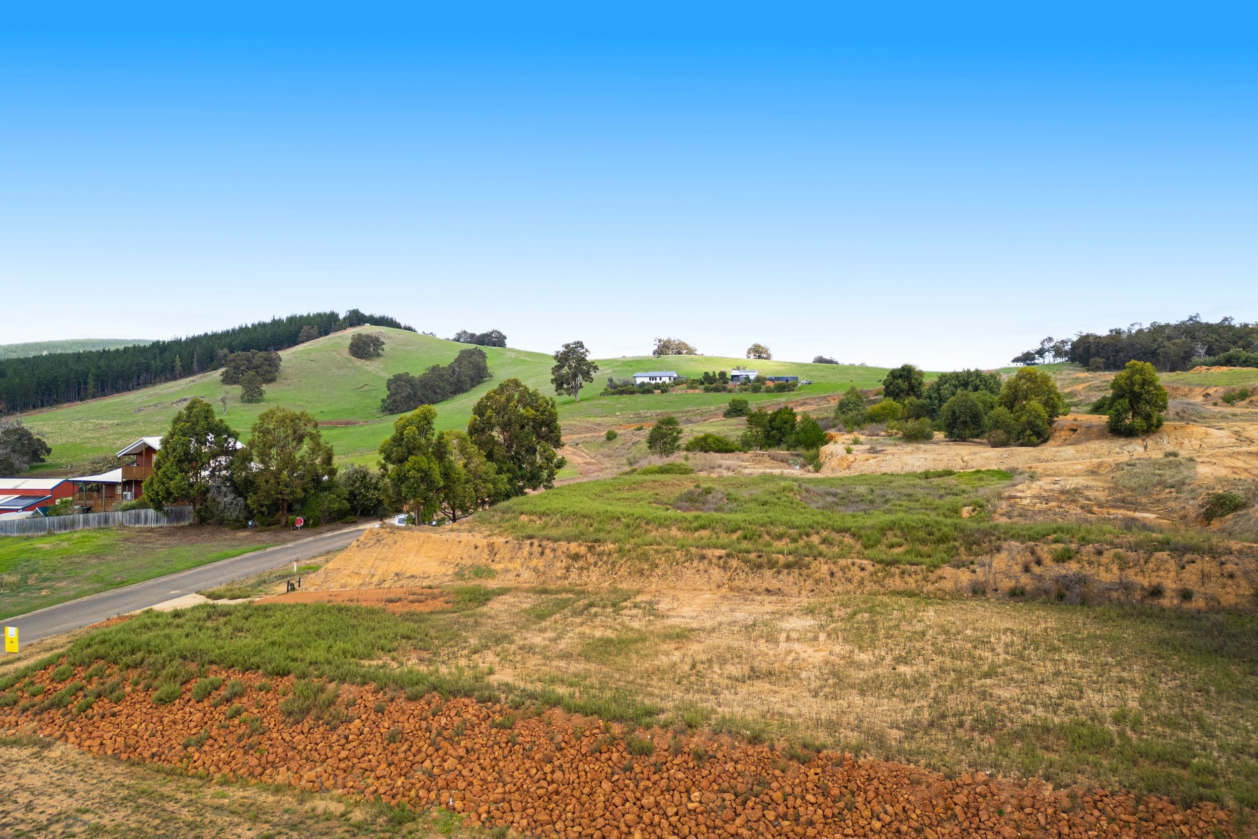 30 Hitchcock Drive, Nannup WA 6275, Nannup - Thumbnail 2