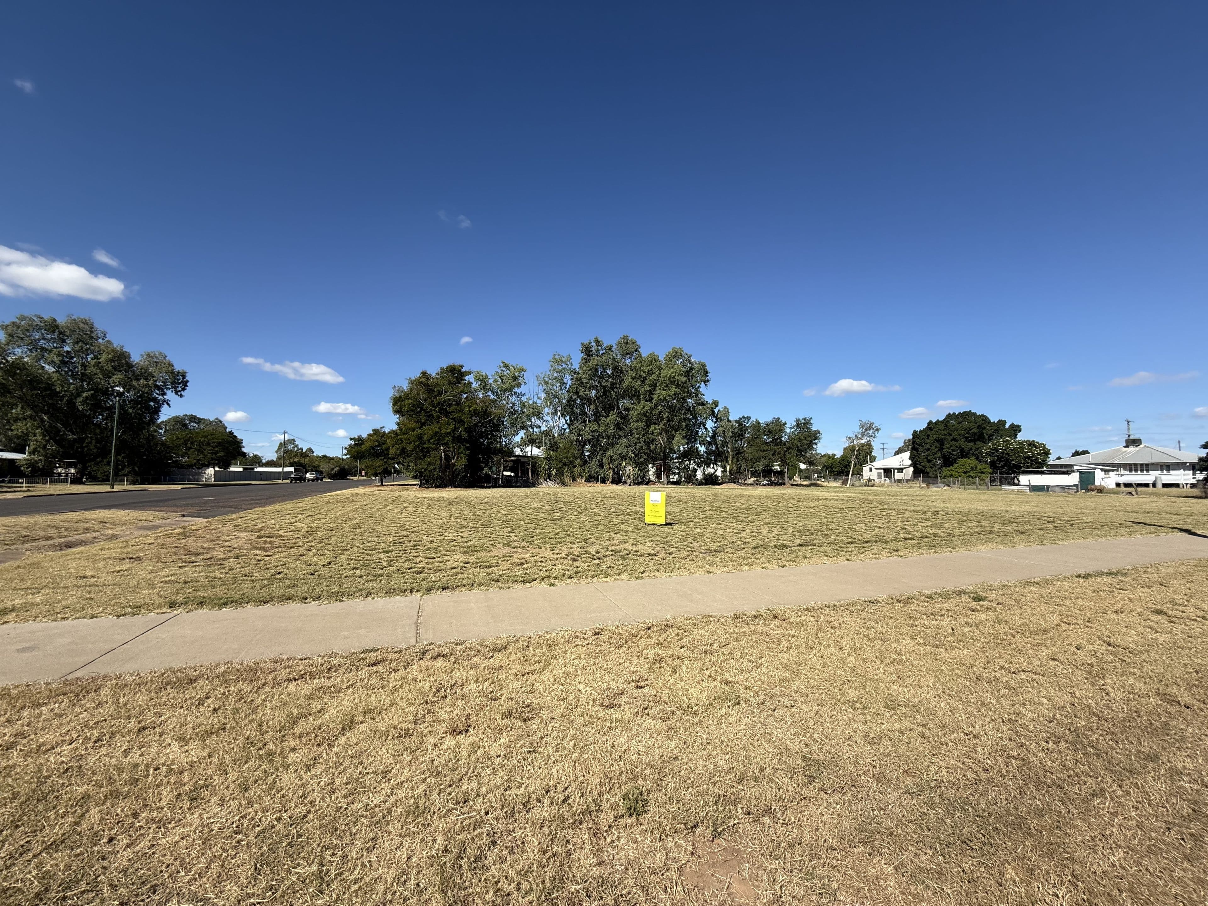 109 Yew Street, Barcaldine QLD 4725, Barcaldine - Image 1