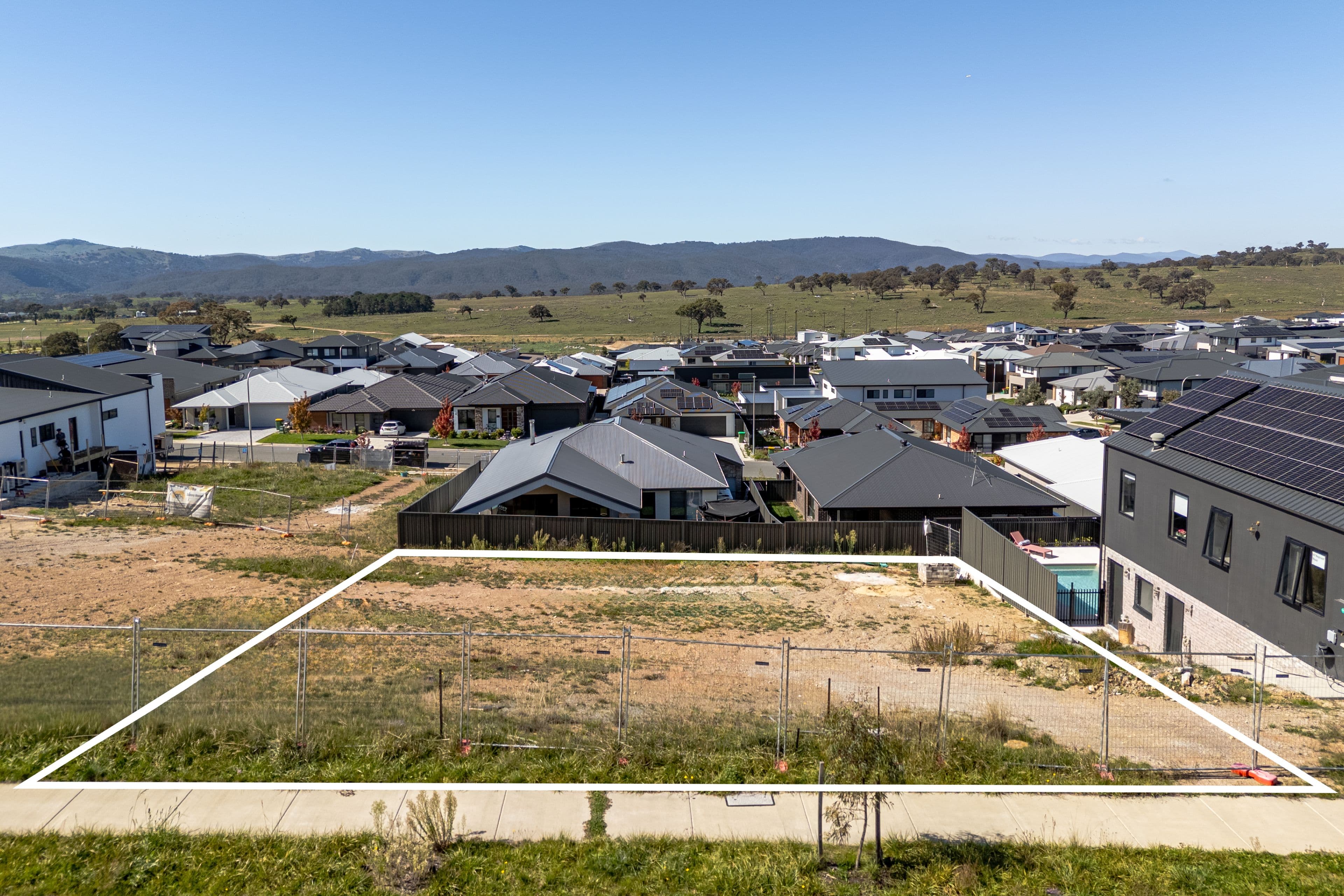 45 Reginald Road, Googong NSW 2620, Googong - Thumbnail 2